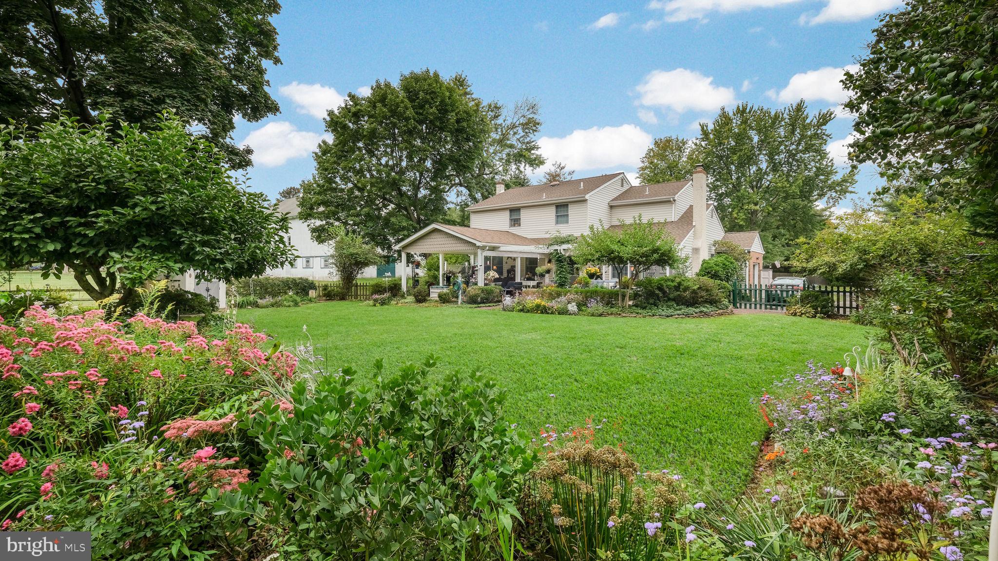 COLLEGE PARK - Residential