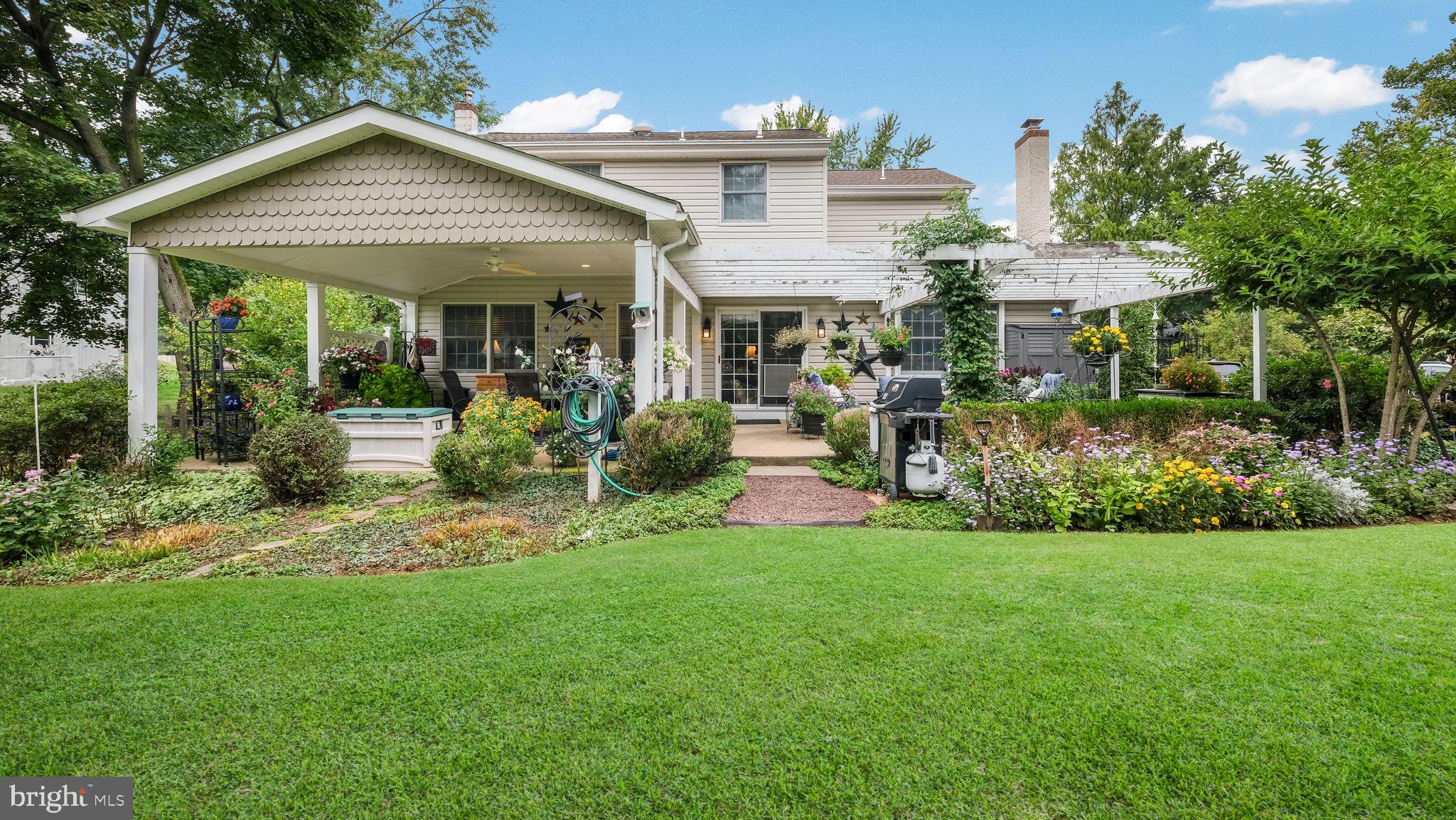 COLLEGE PARK - Residential