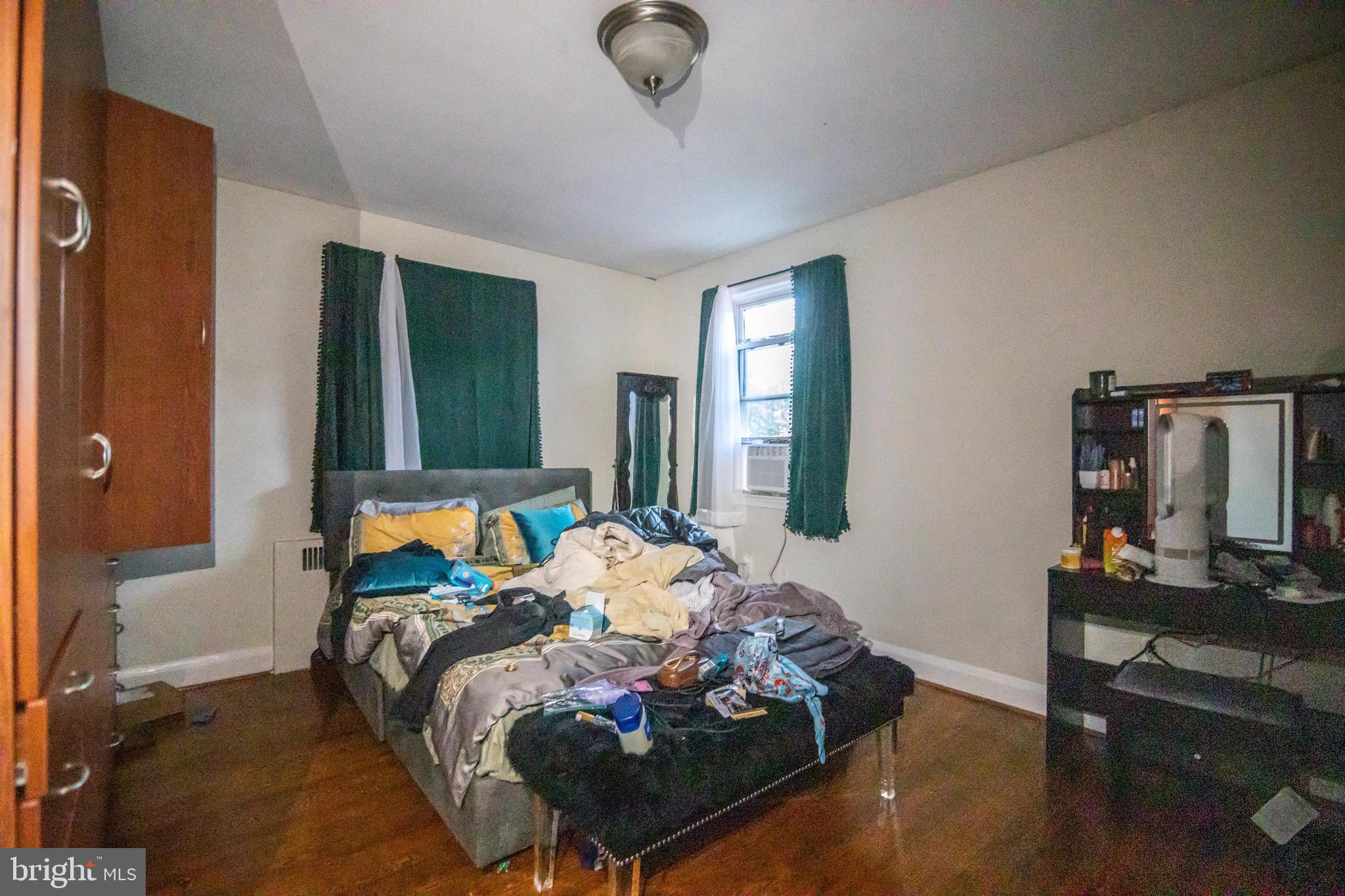 NORTHWOOD - Residential