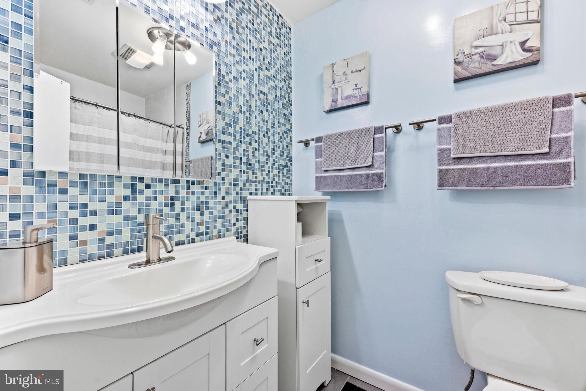 JEFFERS HILL - Residential