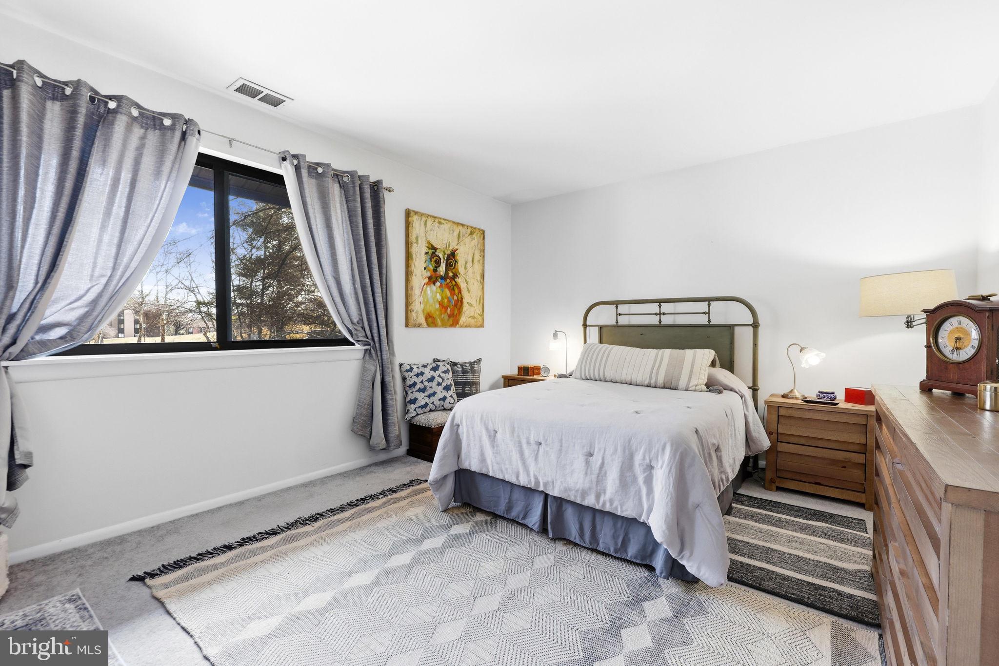 JEFFERS HILL - Residential