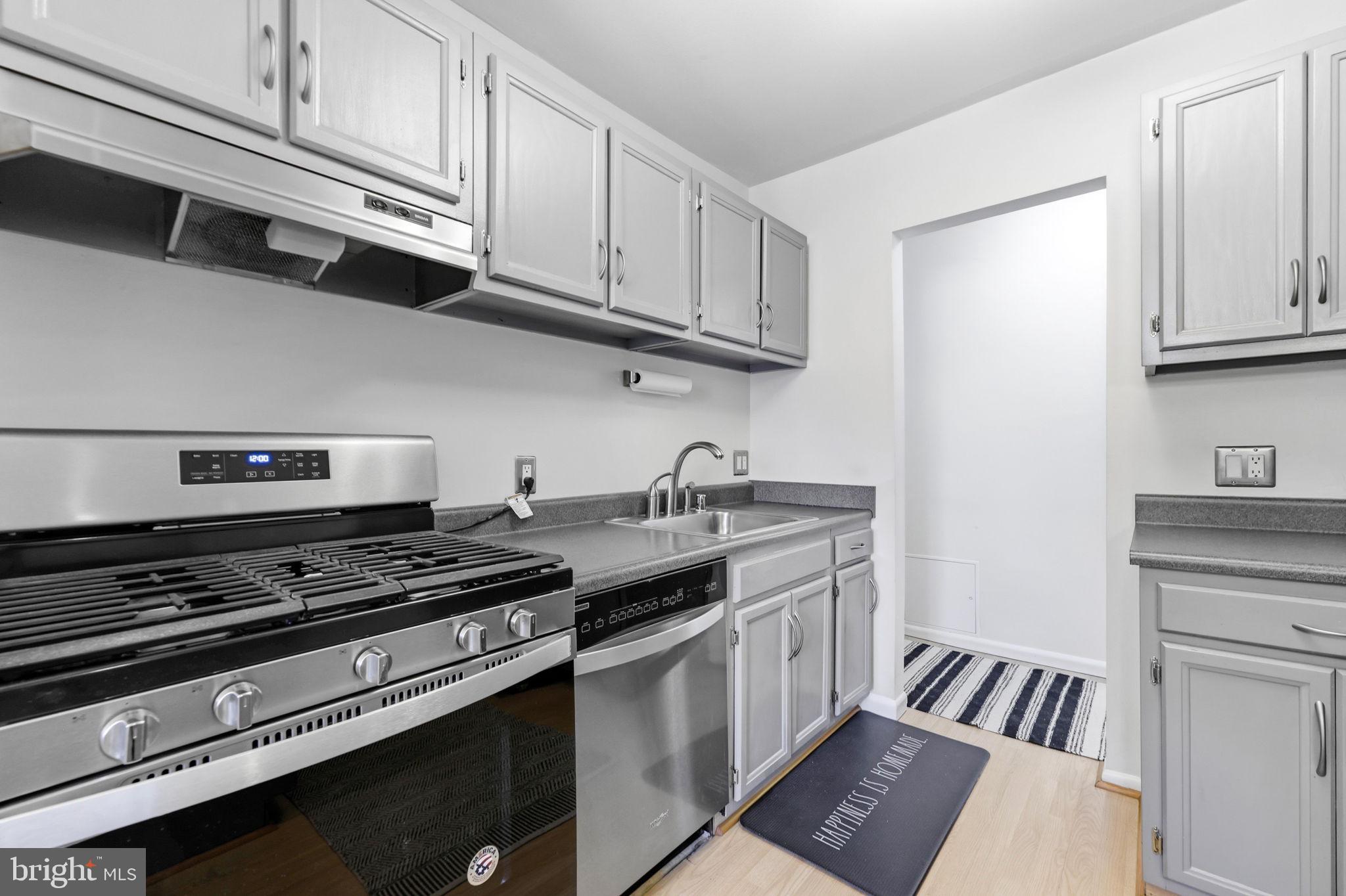 JEFFERS HILL - Residential