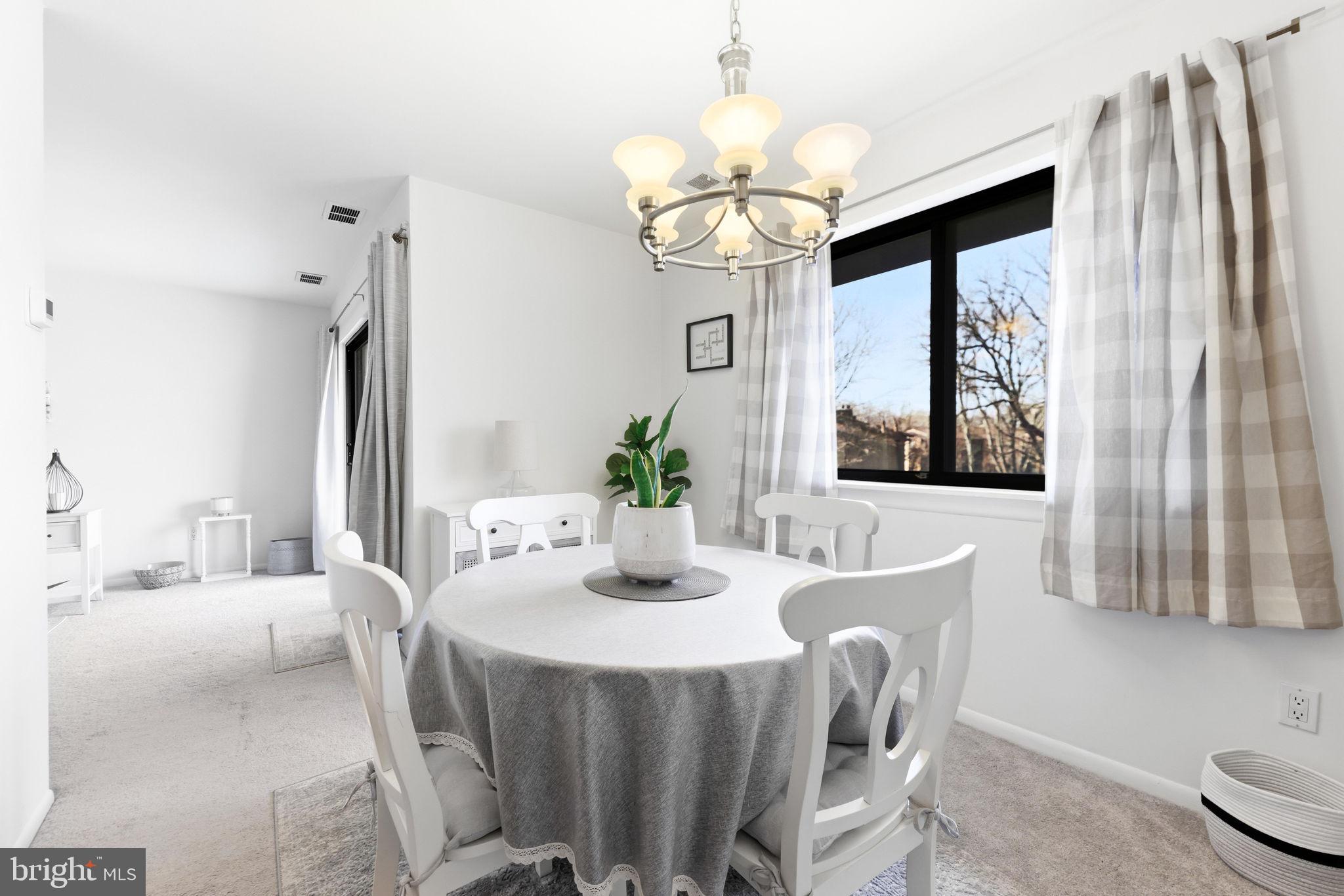 JEFFERS HILL - Residential