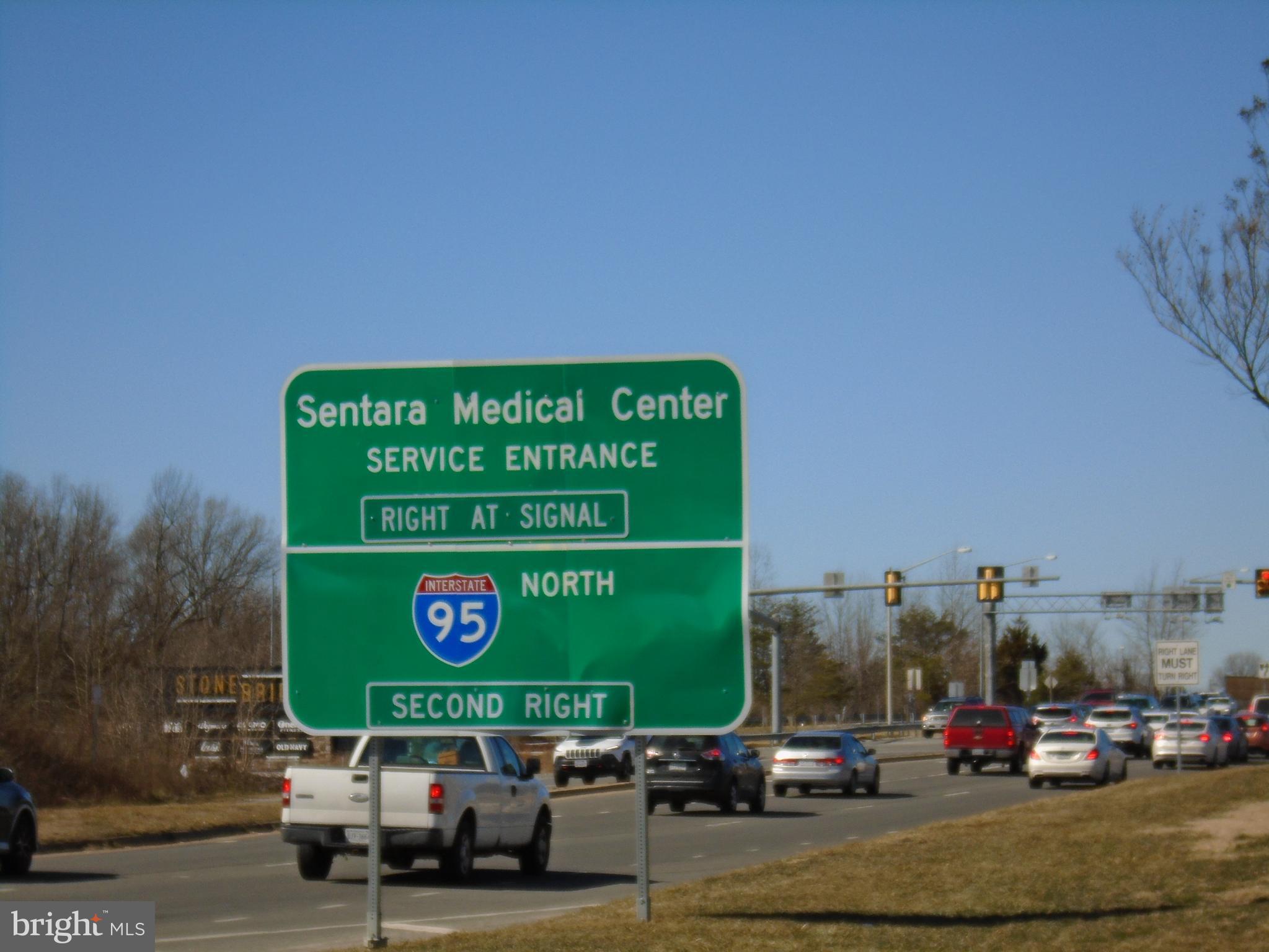 FEATHERSTONE SHORES - Residential