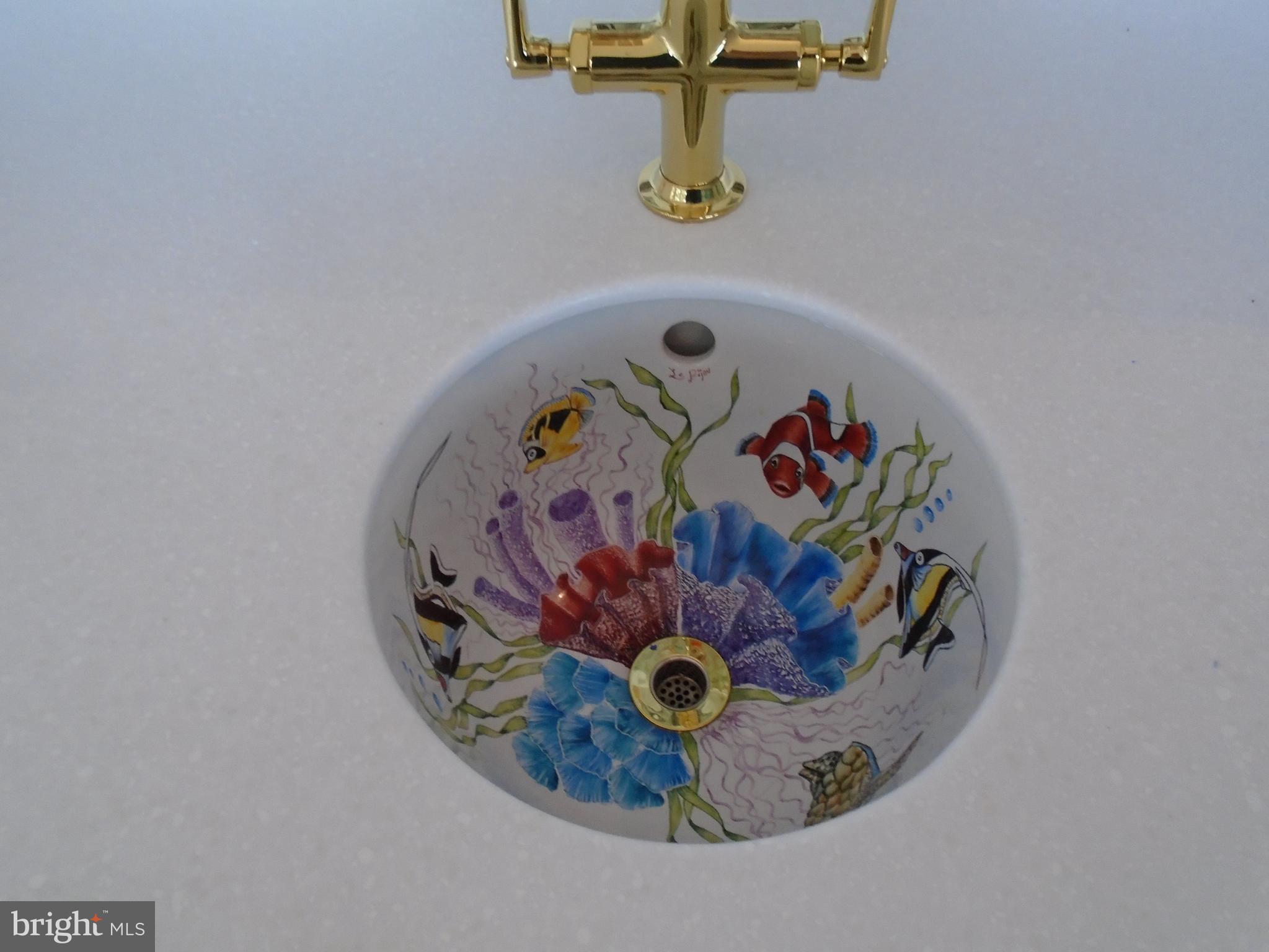 FEATHERSTONE SHORES - Residential