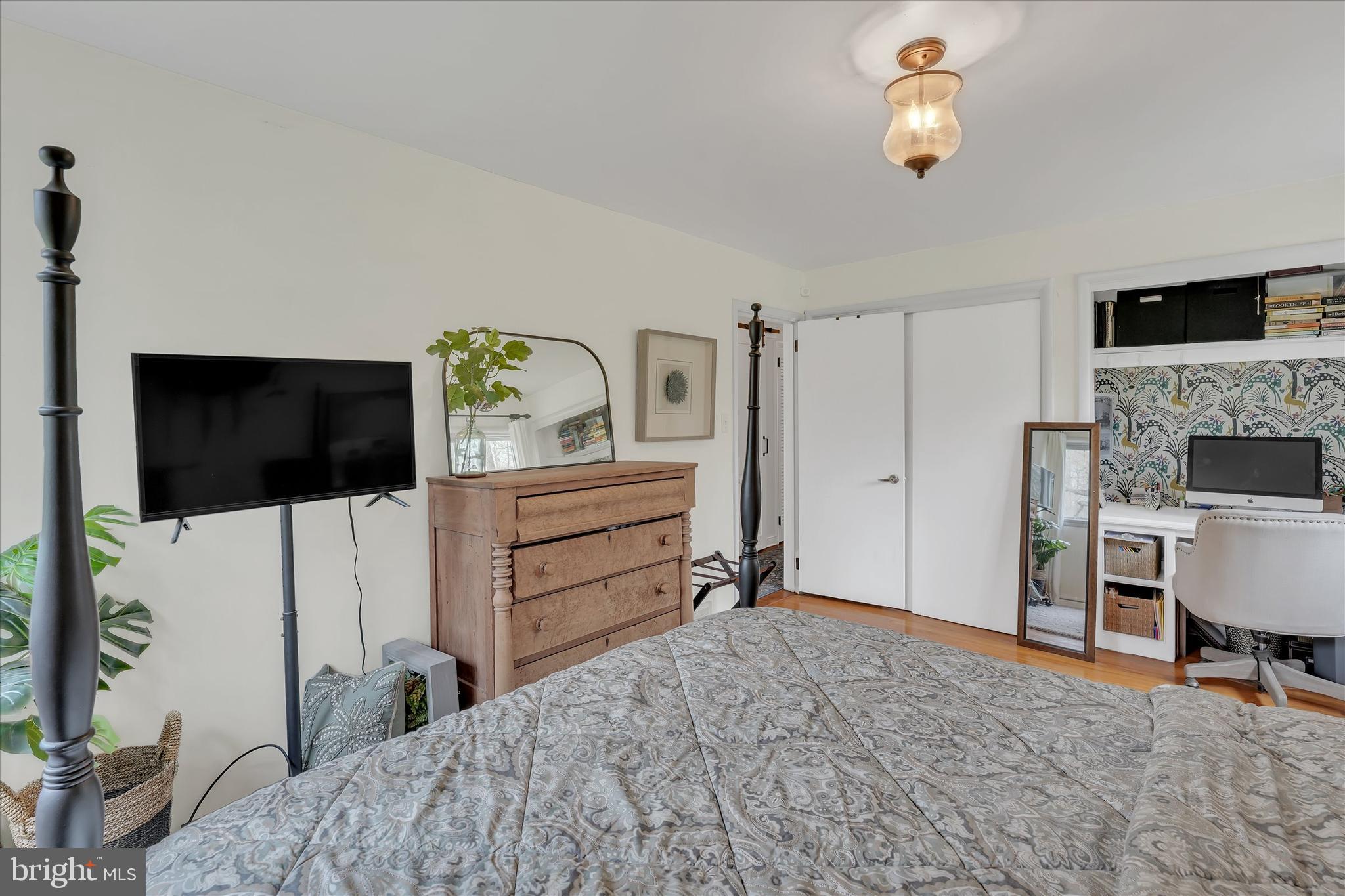 CEDARCROFT - Residential