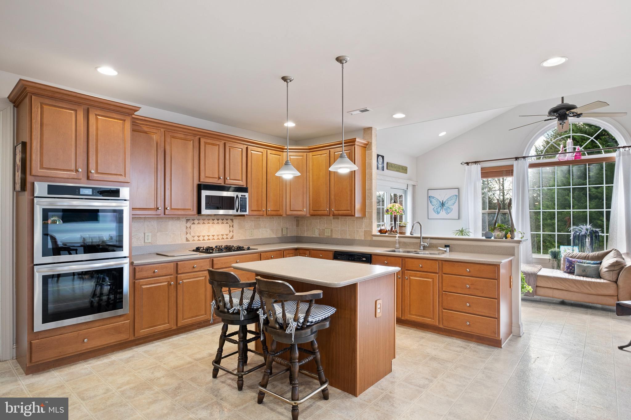 CANDLEWYCK - Residential