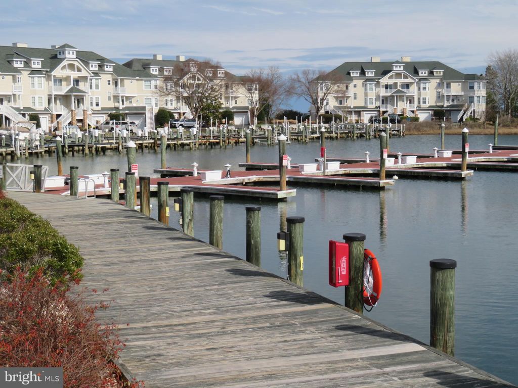 listing image 133
