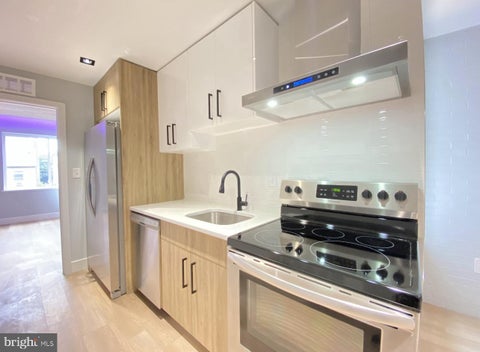 Townhouse For Rent - 1718 N Bouvier Street #B<br/> PHILADELPHIA, PA 19121