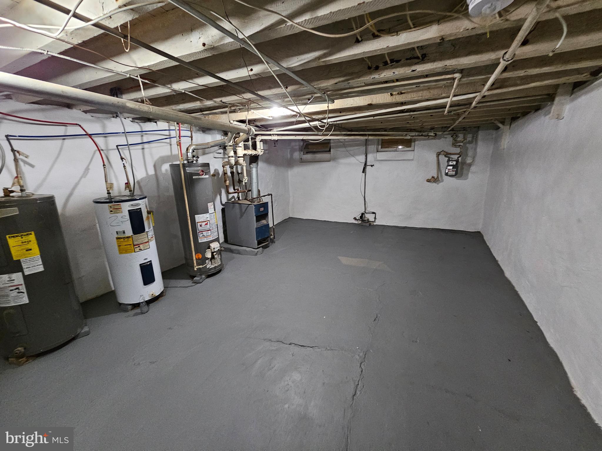 PHILADELPHIA (NORTH) - Residential Lease