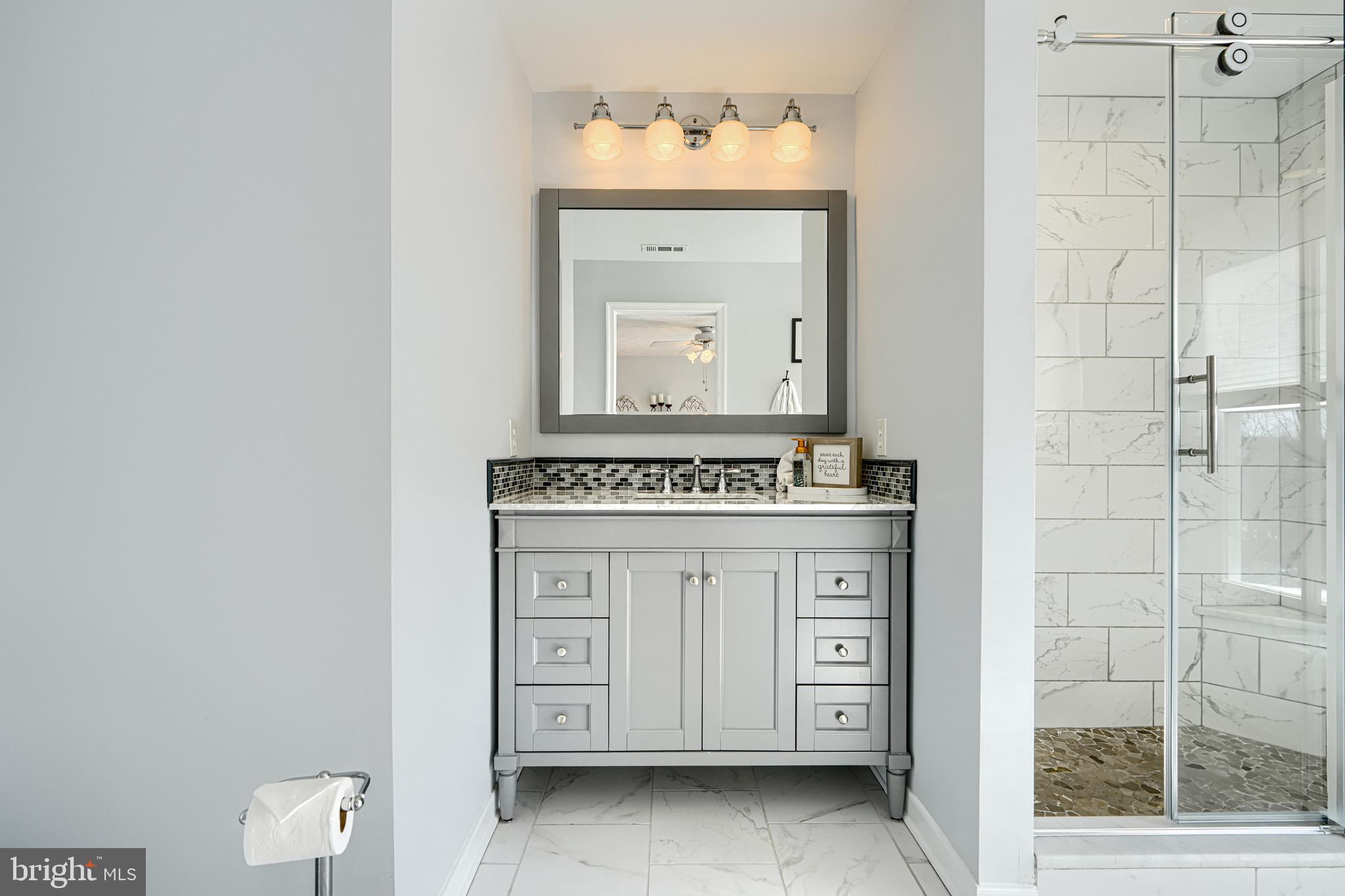 FOXBOROUGH FARMS - Residential