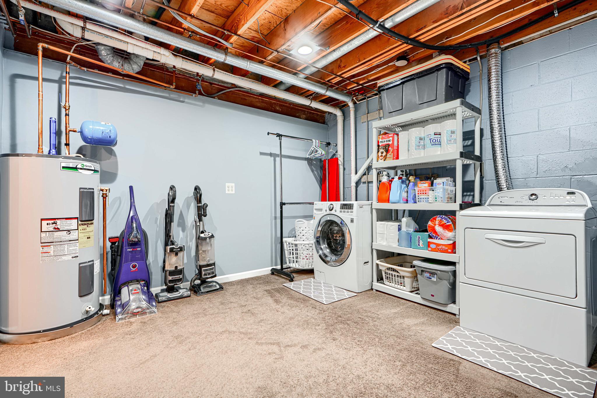 FOXBOROUGH FARMS - Residential