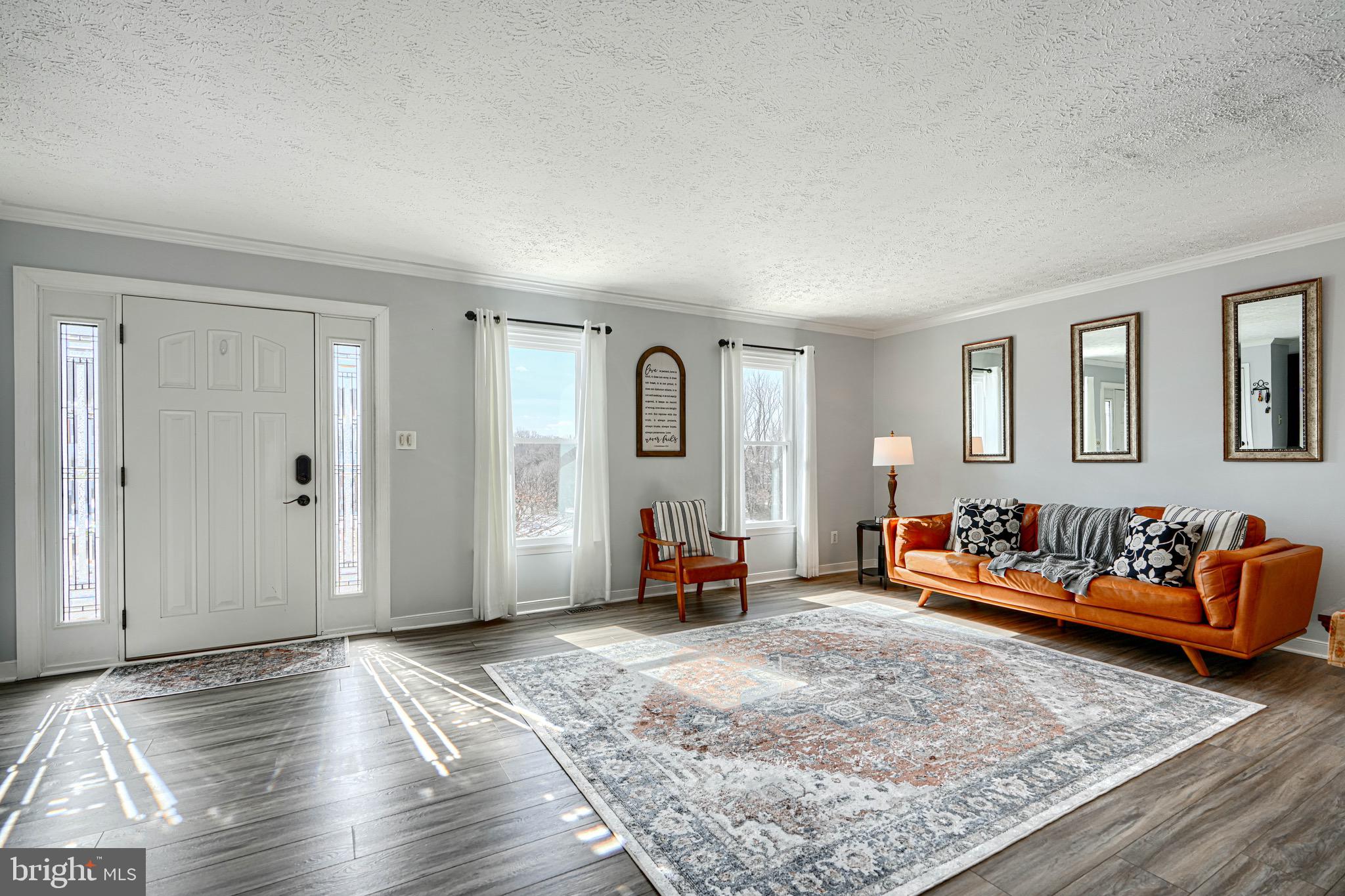 FOXBOROUGH FARMS - Residential