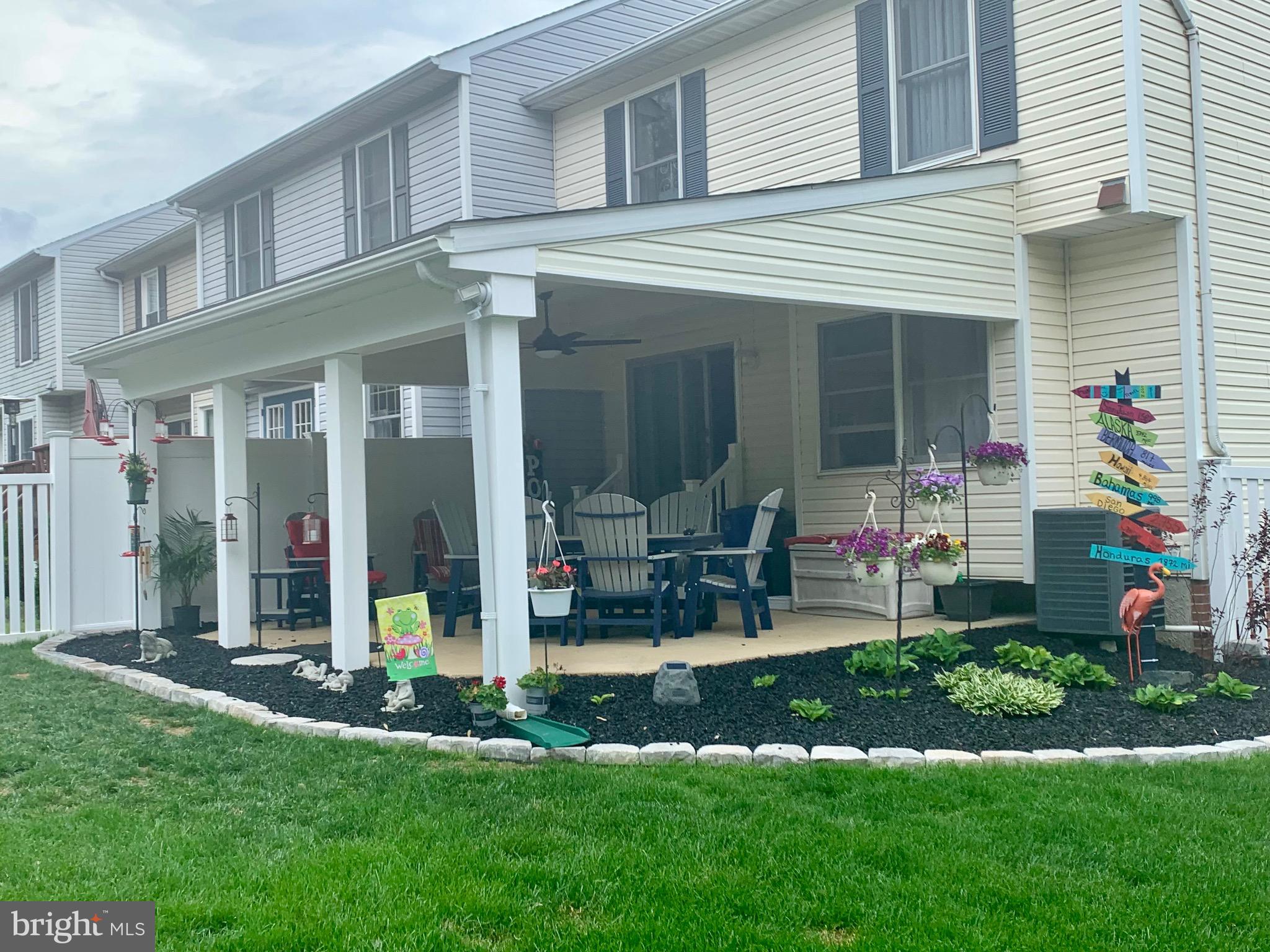 FOXBOROUGH FARMS - Residential