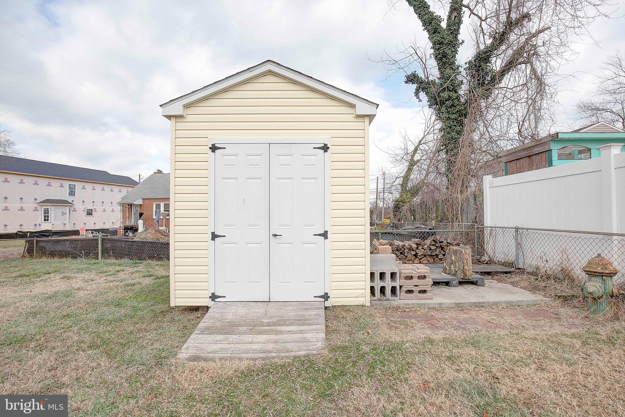 SUNSET BEACH - Residential