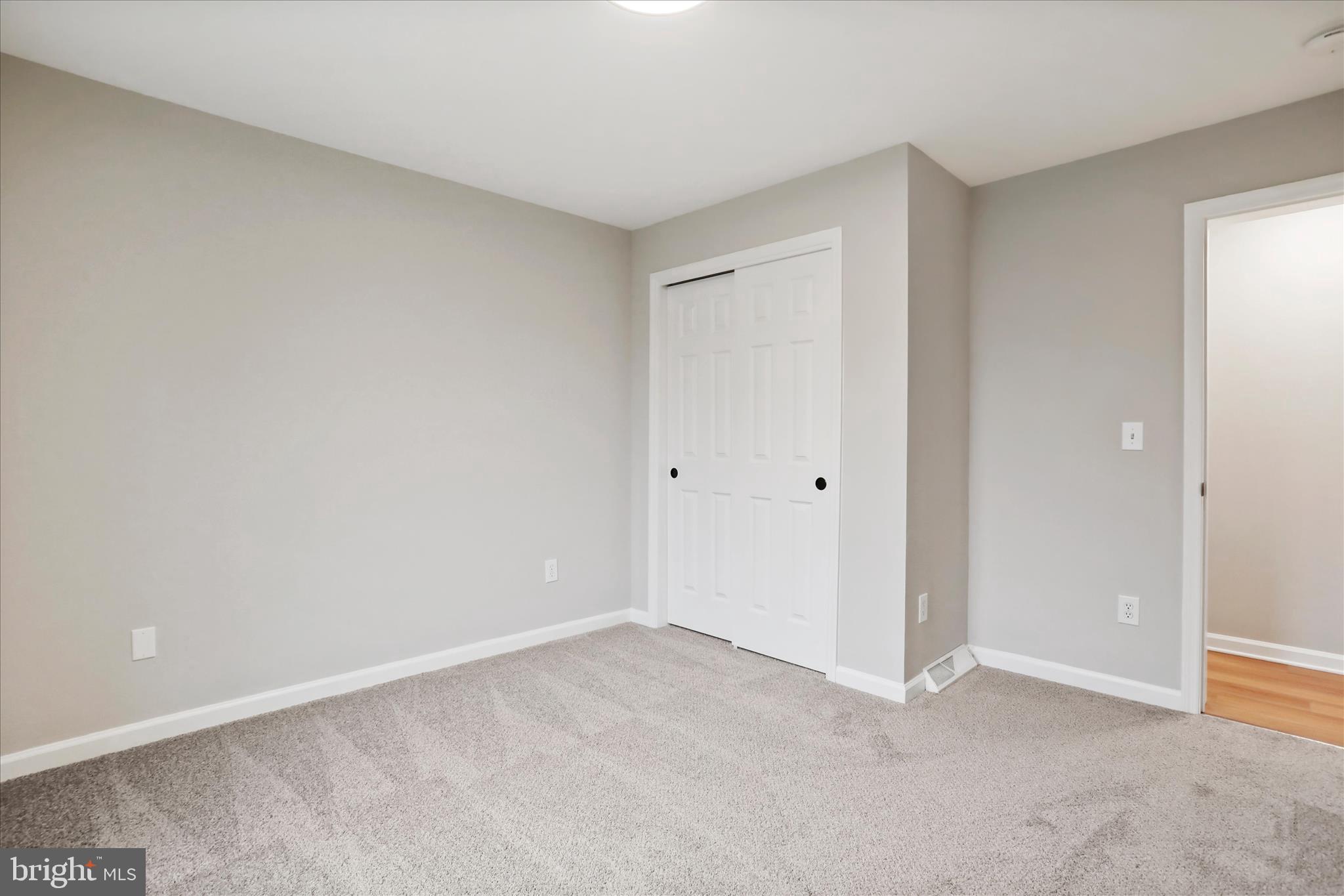 WATERSTONE FIELDS - Residential