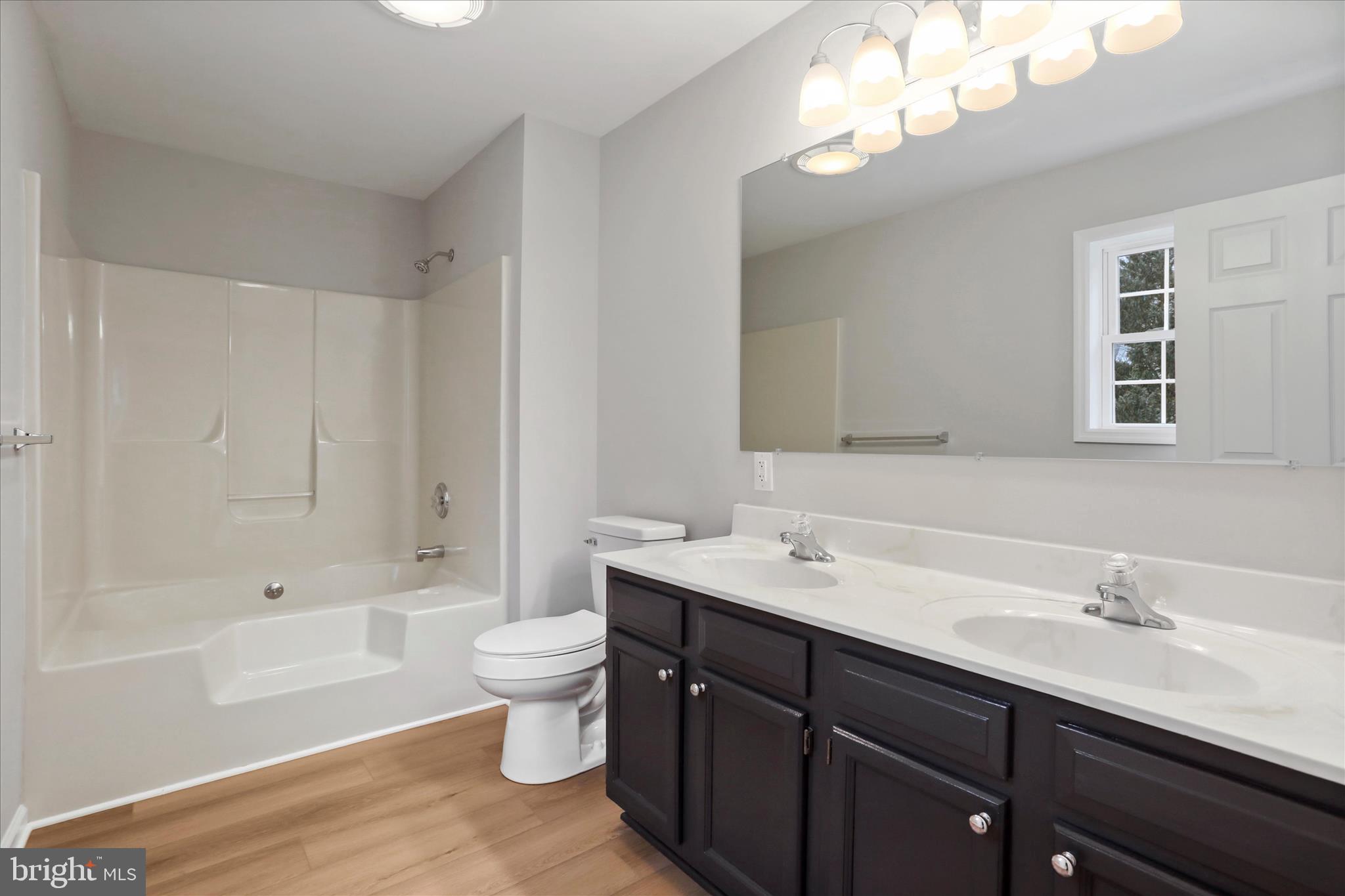 WATERSTONE FIELDS - Residential