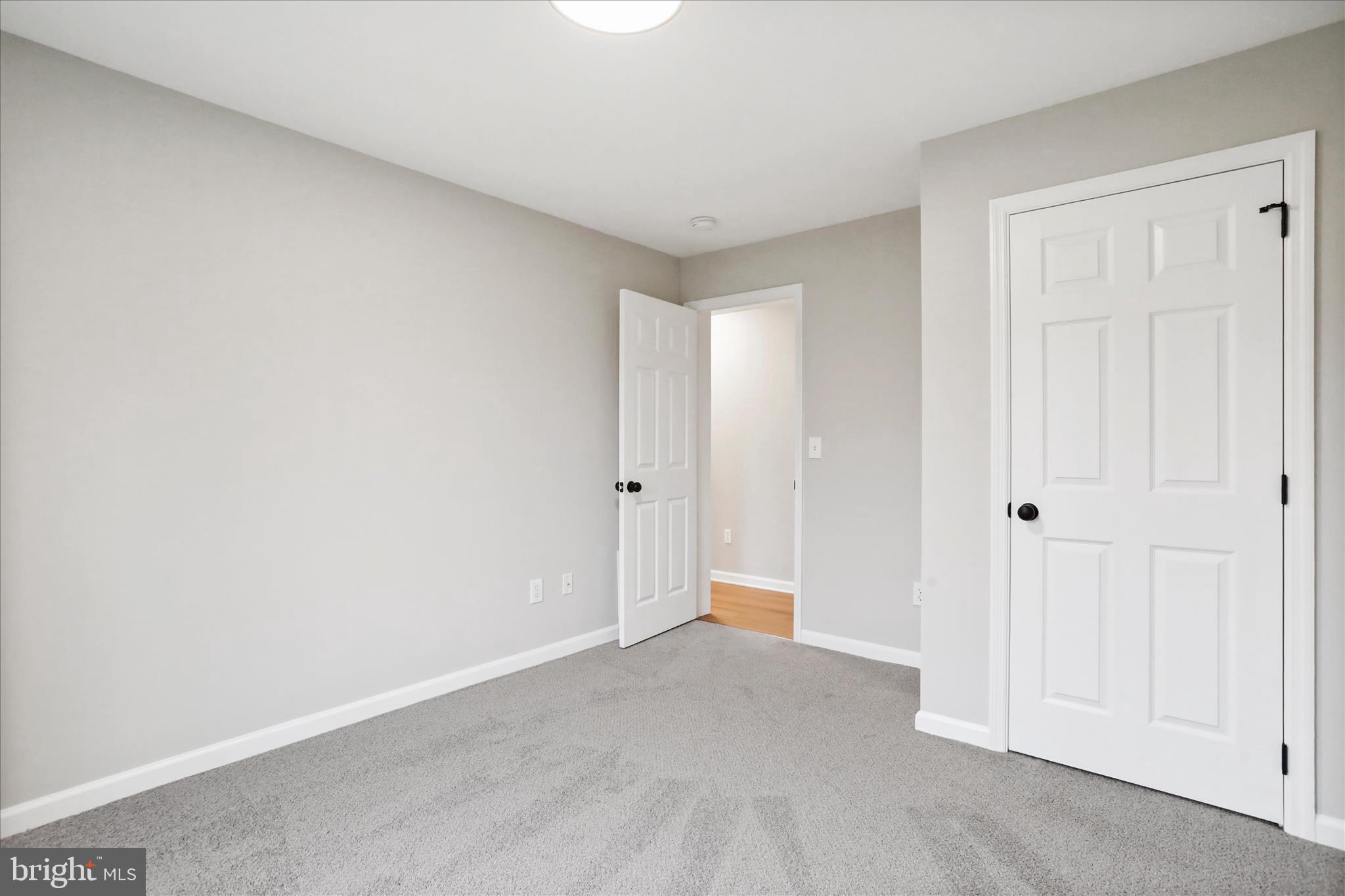 WATERSTONE FIELDS - Residential