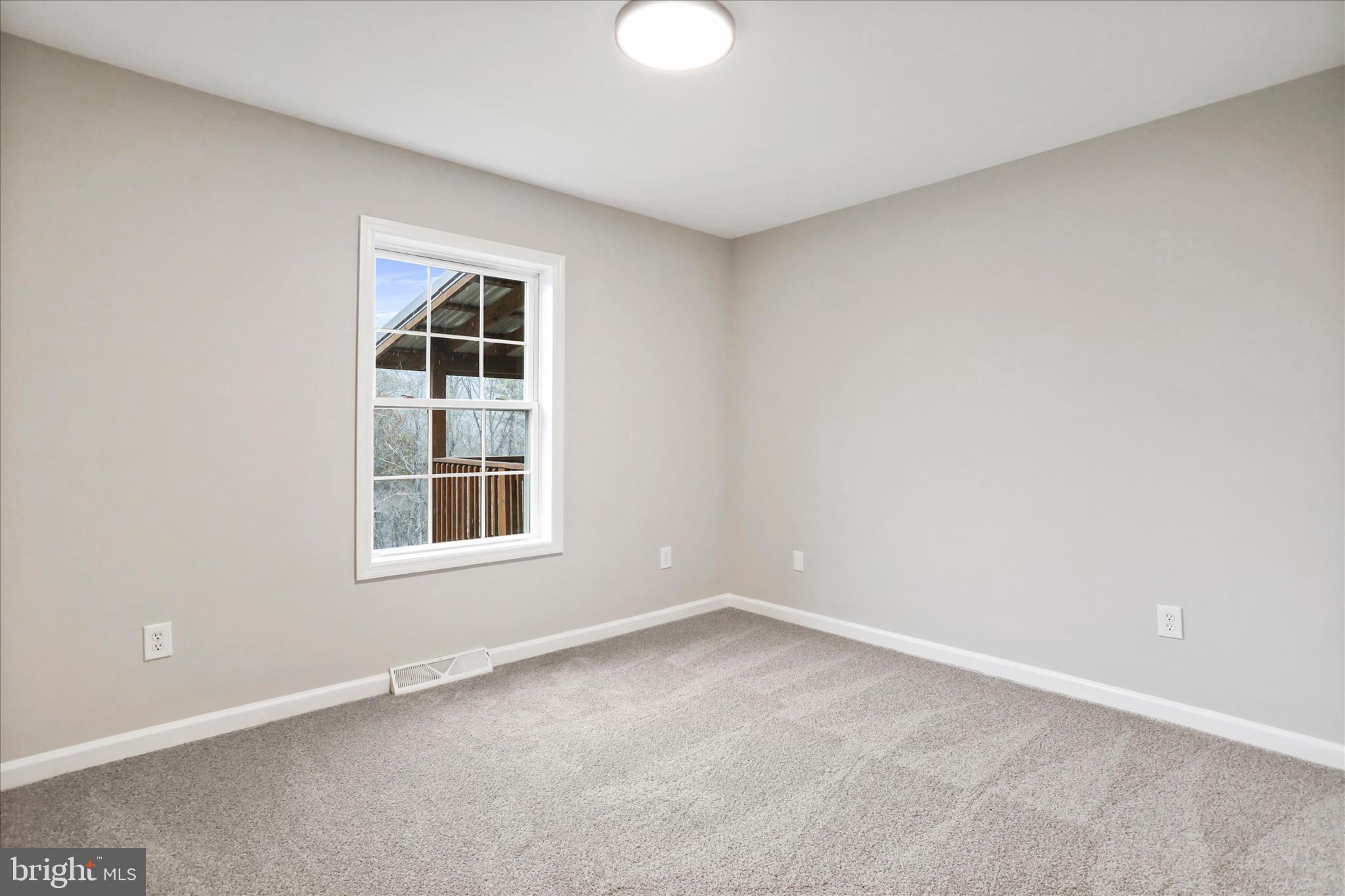 WATERSTONE FIELDS - Residential