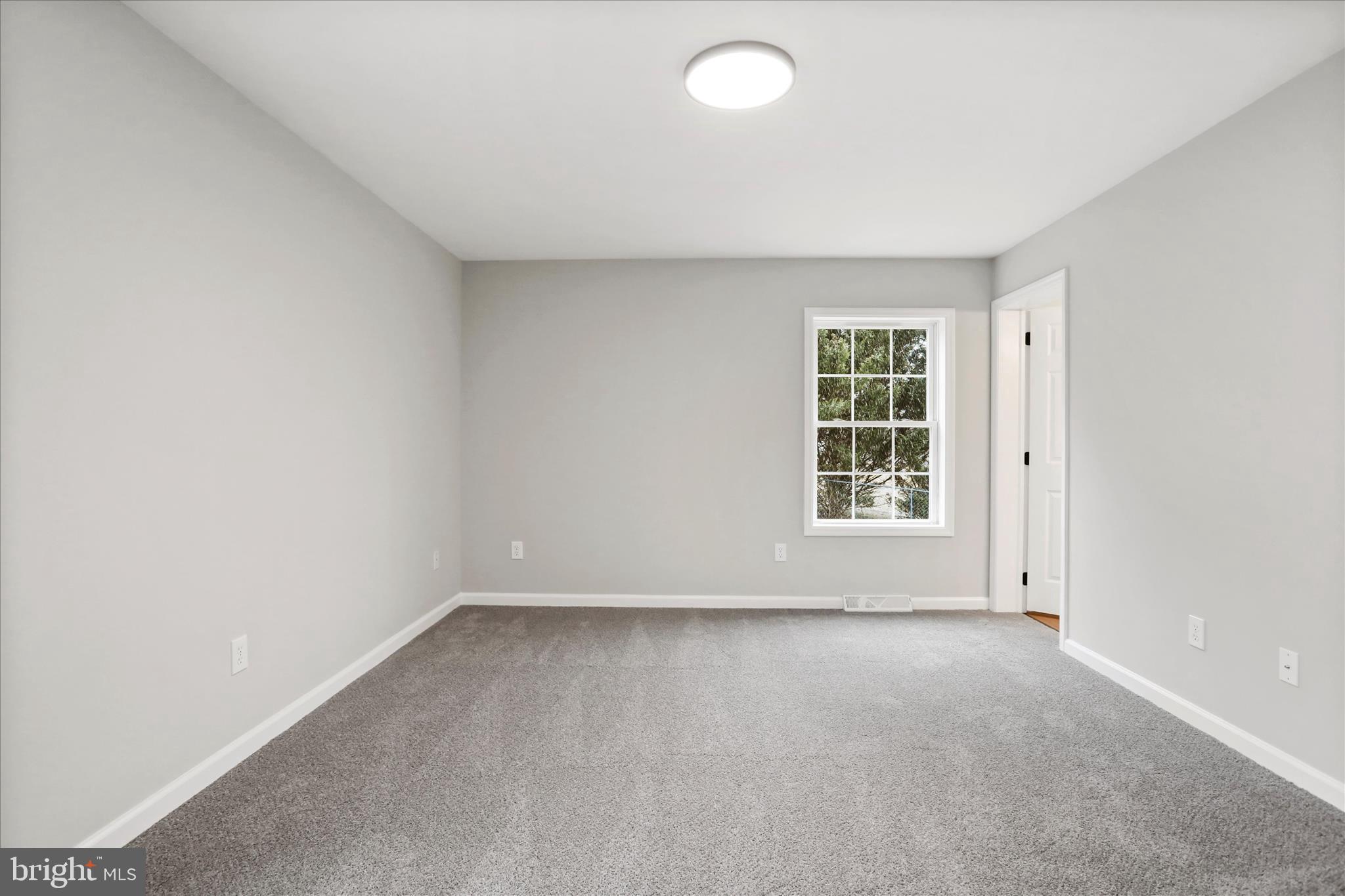 WATERSTONE FIELDS - Residential