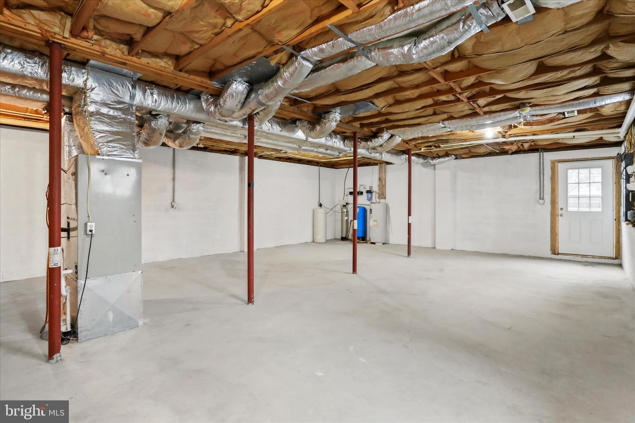 WATERSTONE FIELDS - Residential