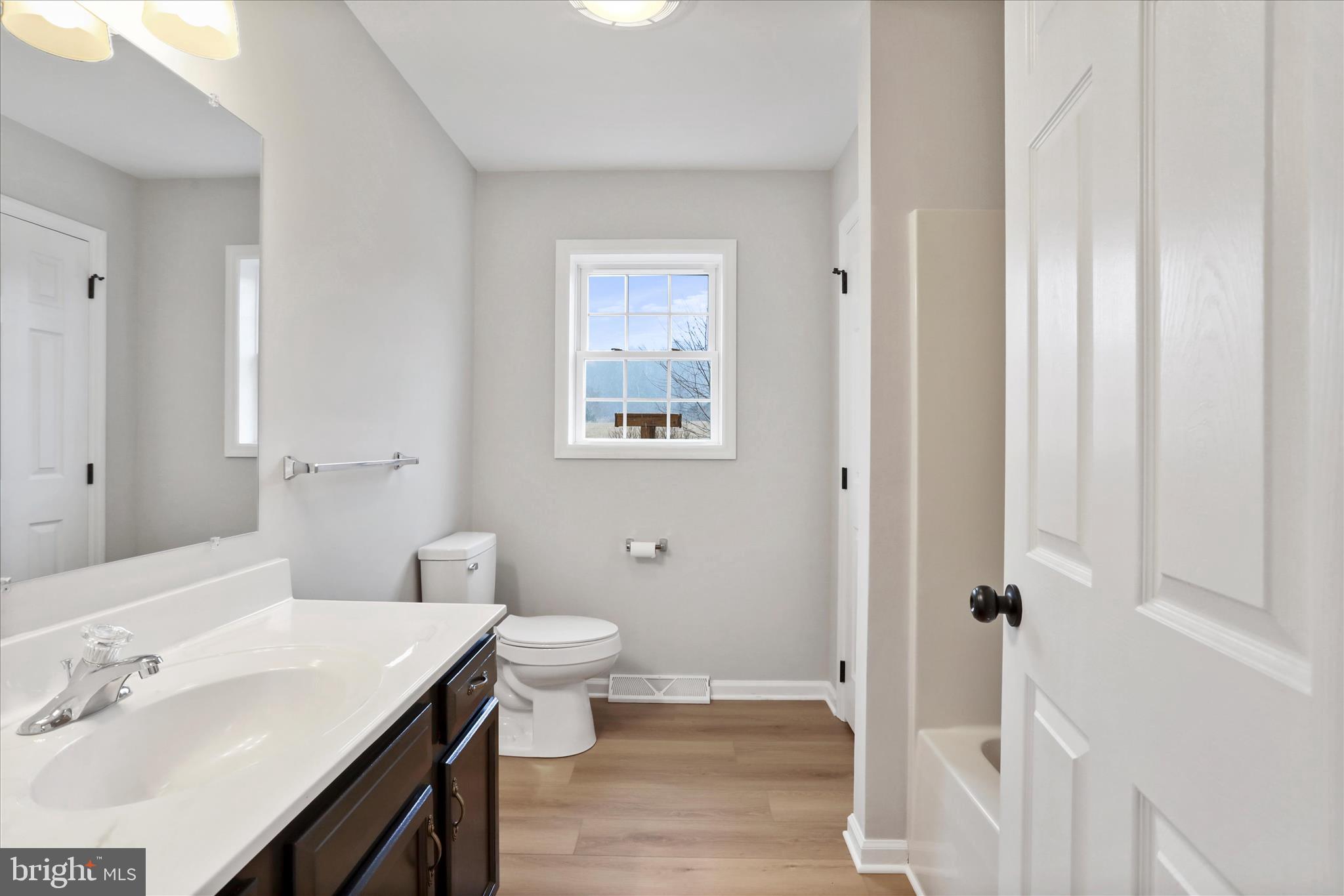 WATERSTONE FIELDS - Residential