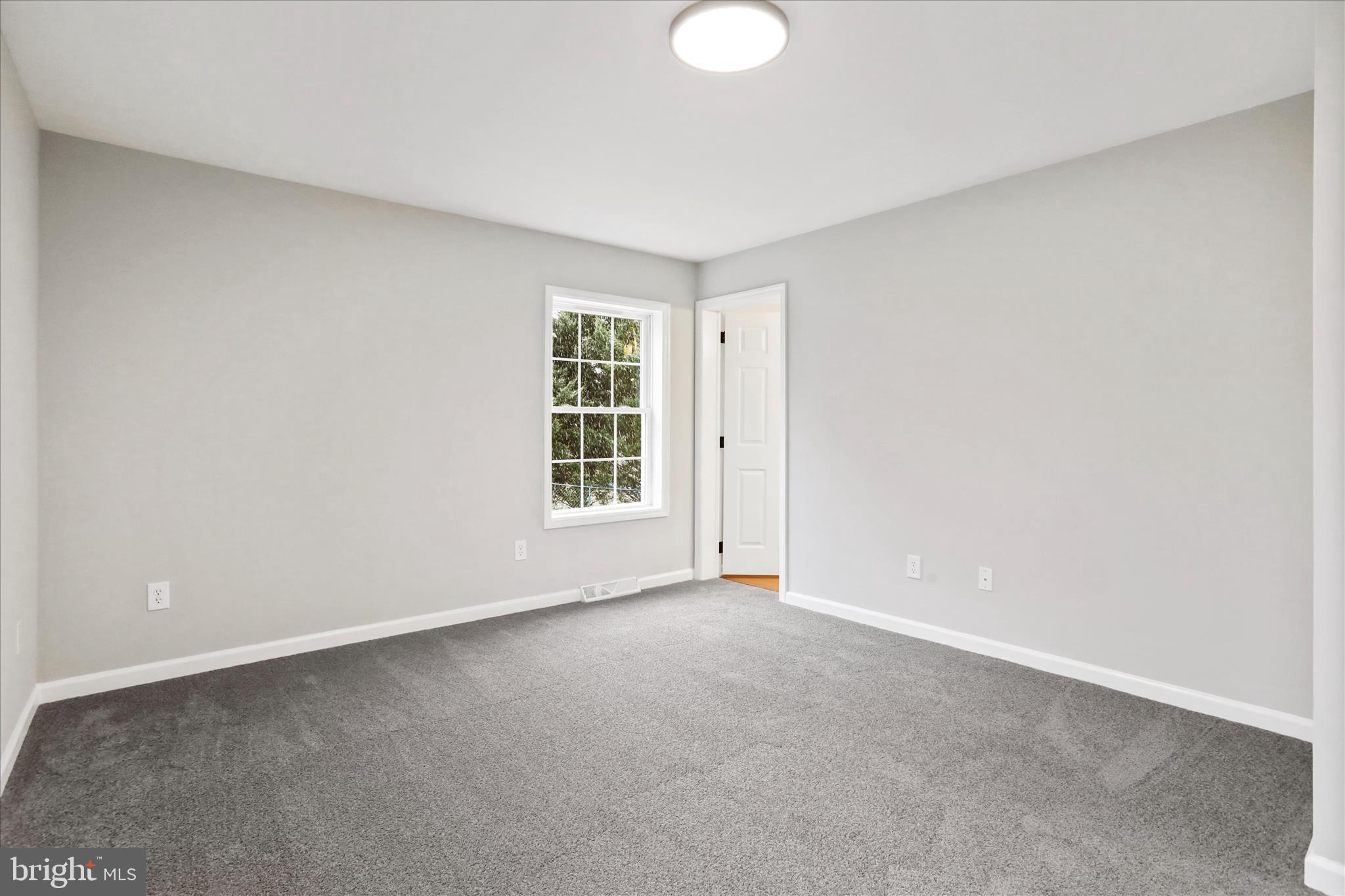 WATERSTONE FIELDS - Residential