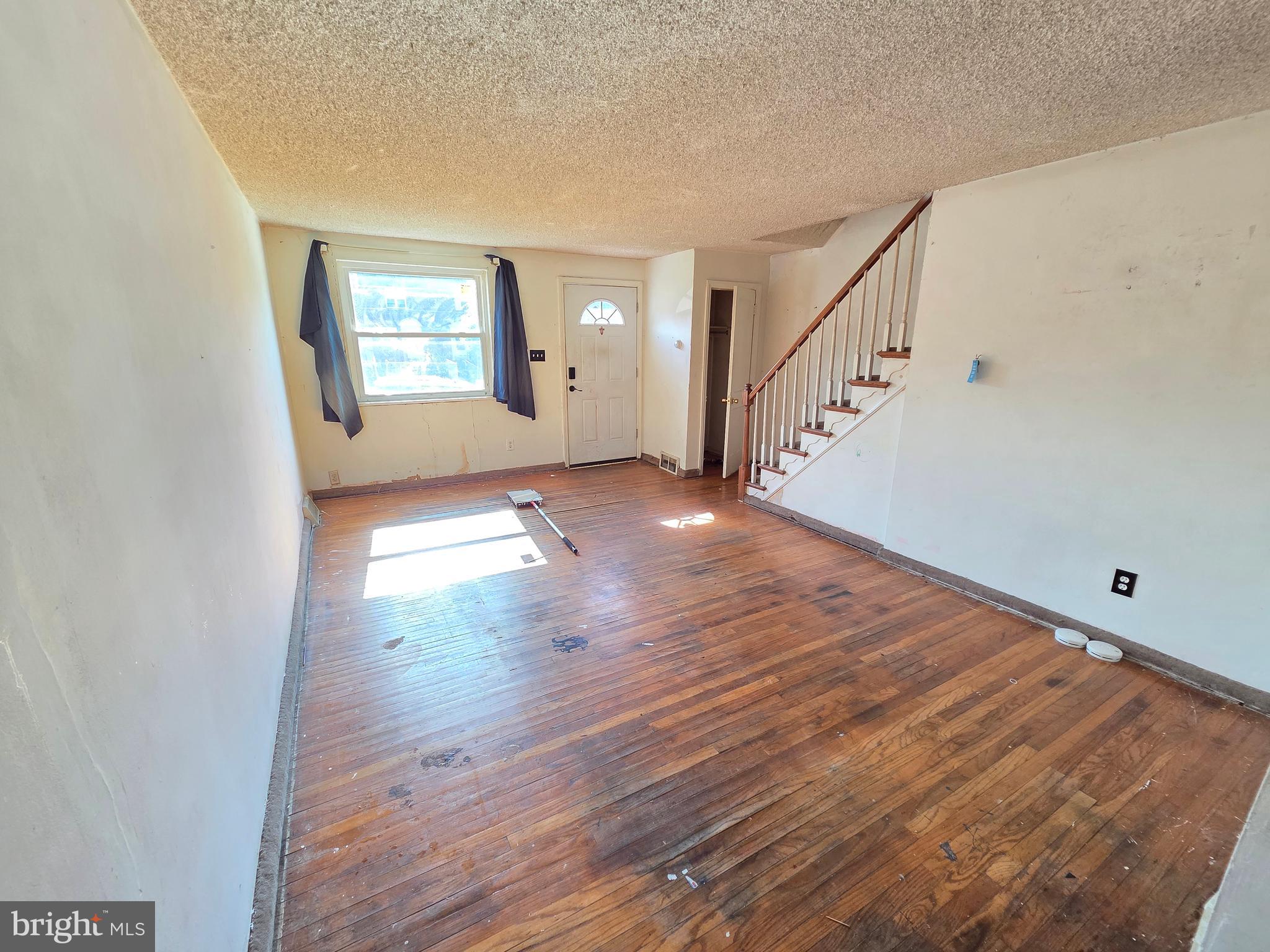 FOLCROFT - Residential