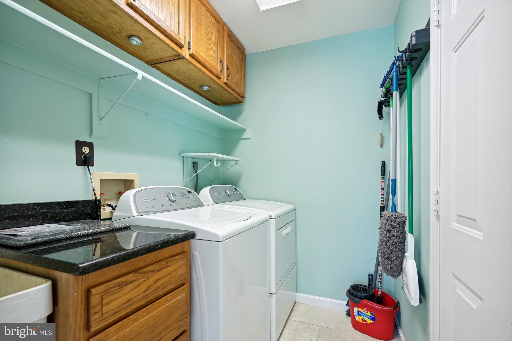 STRATFORD GLEN - Residential