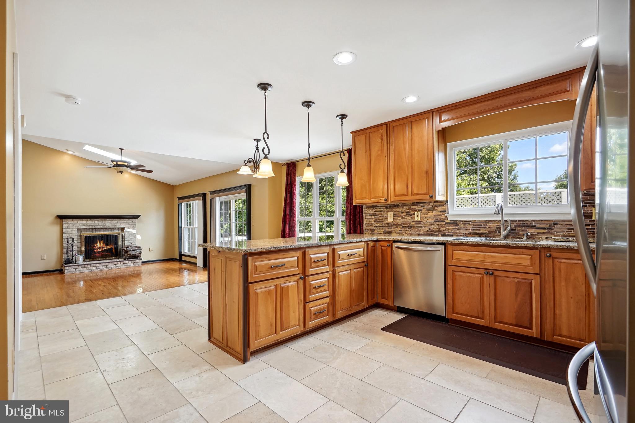 STRATFORD GLEN - Residential