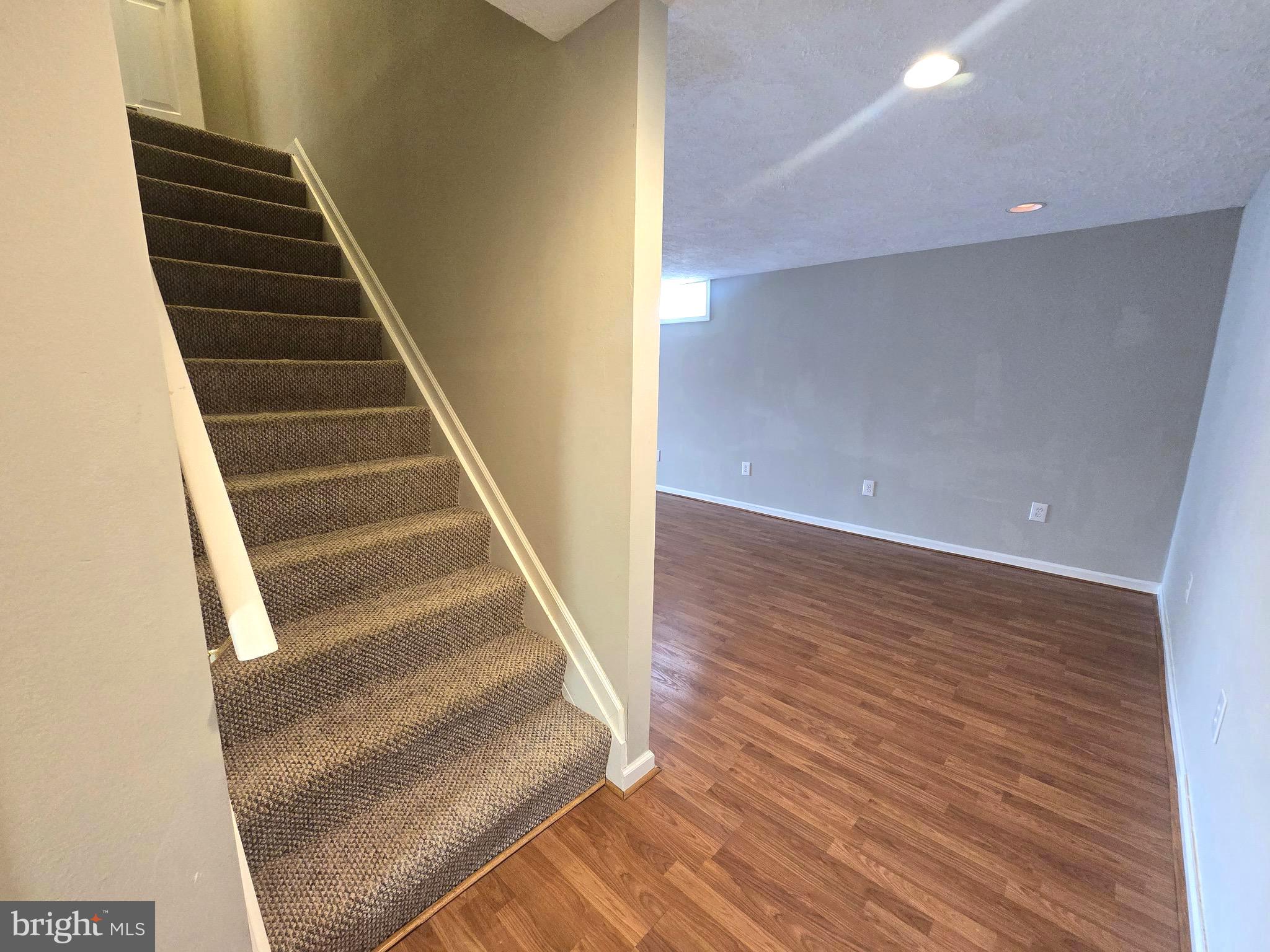 STRATFORD GLEN - Residential