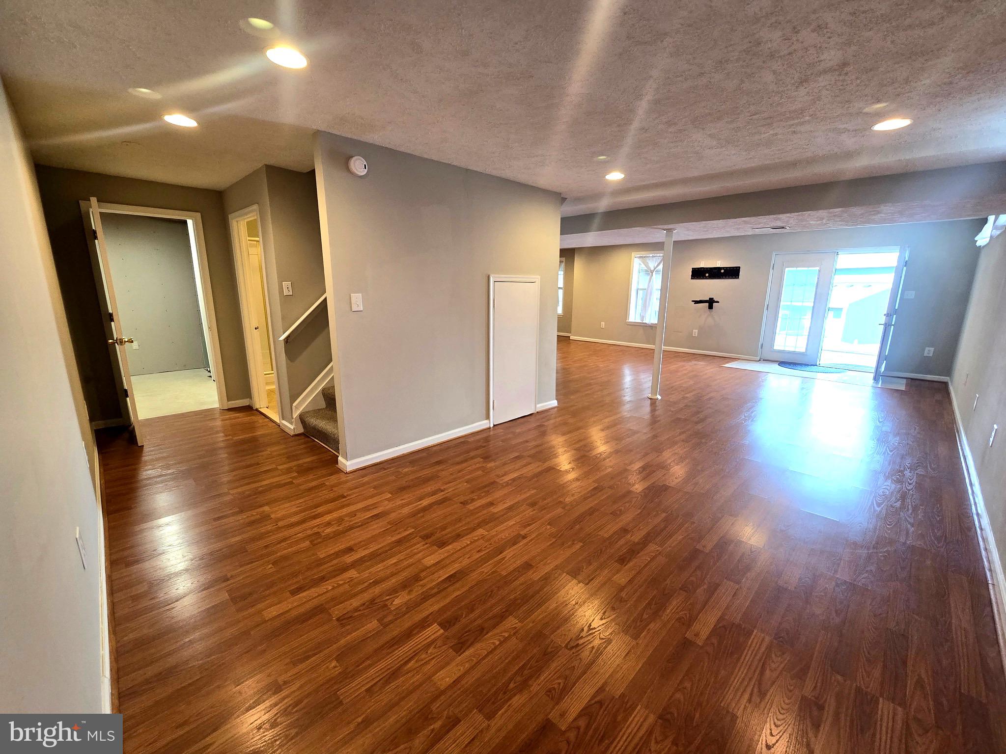 STRATFORD GLEN - Residential