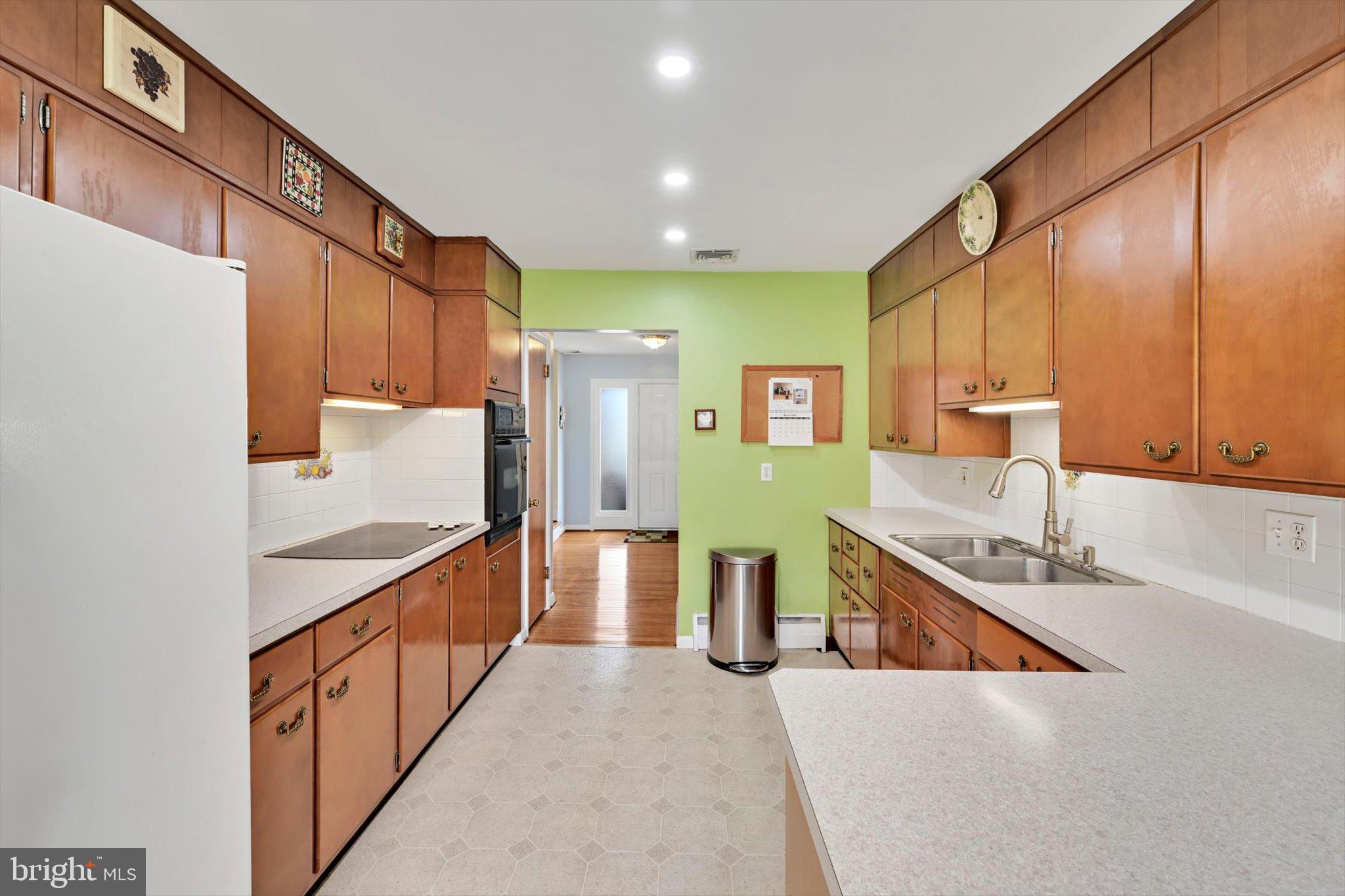 WILSHIRE - Residential