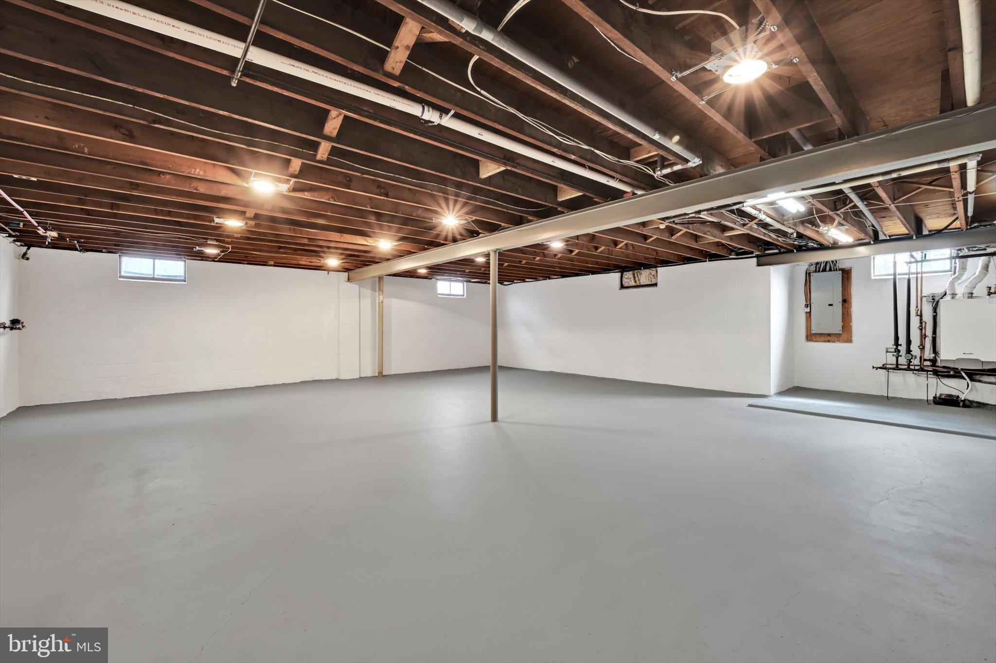 WILSHIRE - Residential