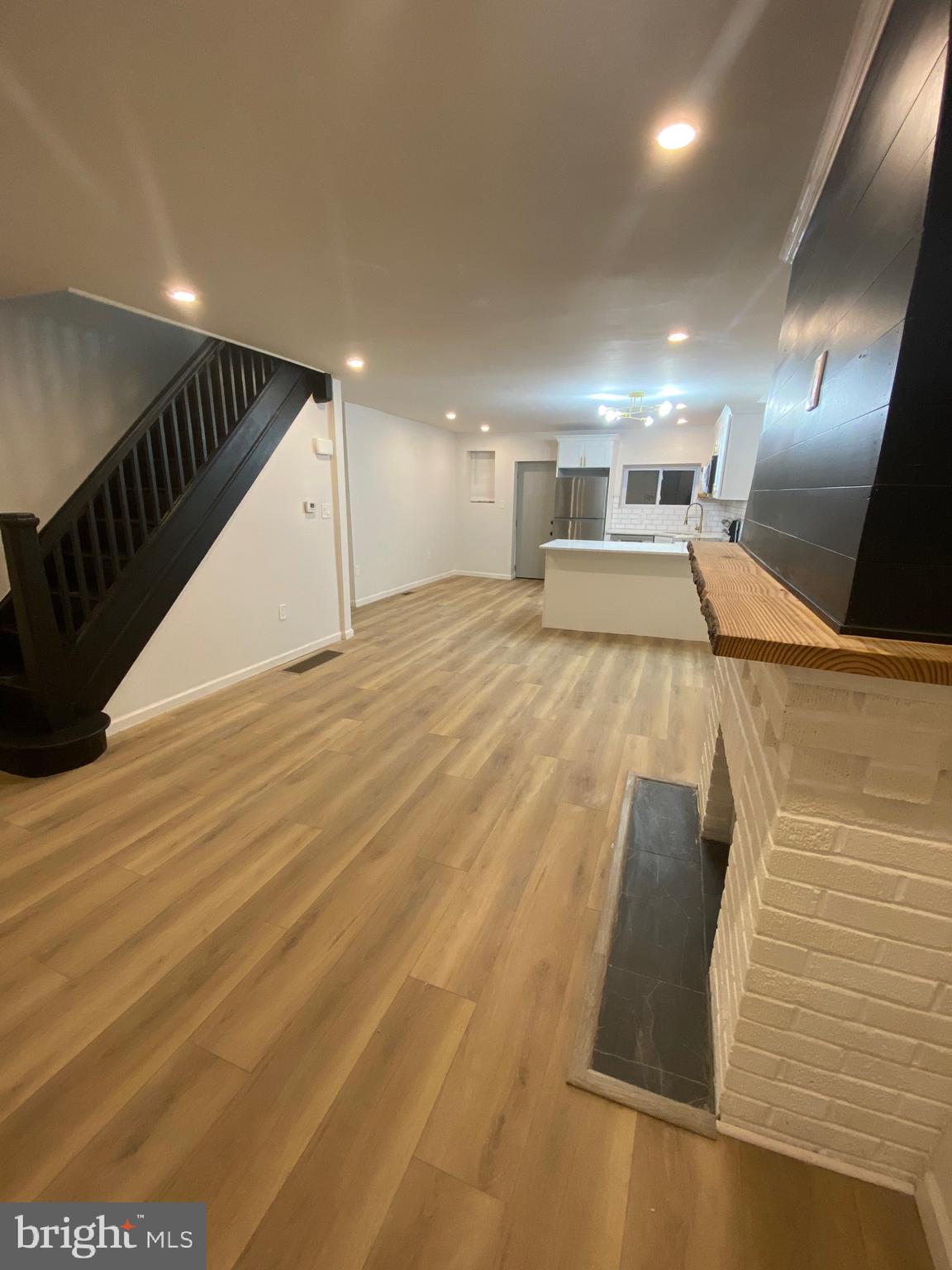 GERMANTOWN (EAST) - Residential