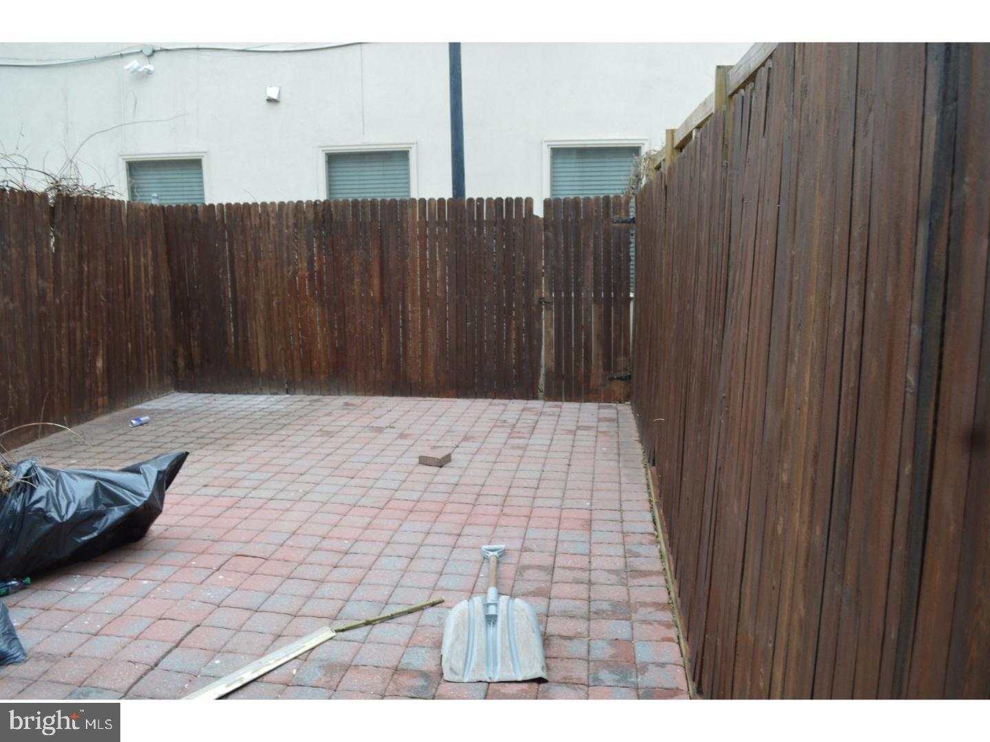 FRANCISVILLE - Residential