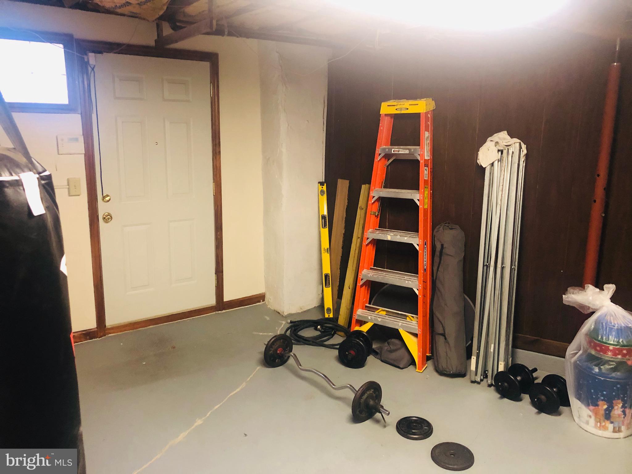 HAMPDEN HEIGHTS - Residential