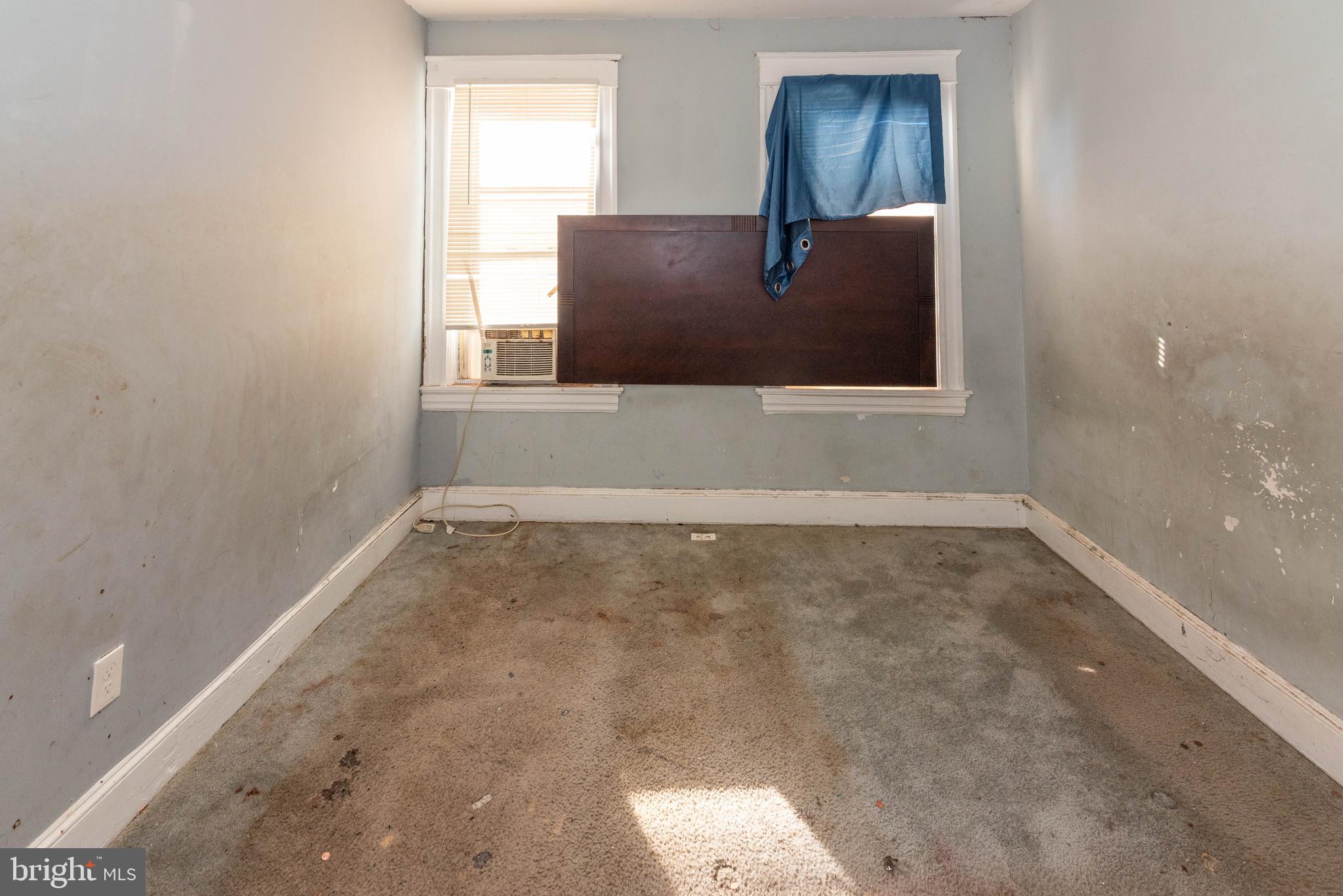 TOWANDA - Residential