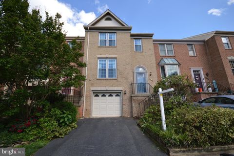 12319 FOX LAKE COURT FAIRFAX VA 22033
