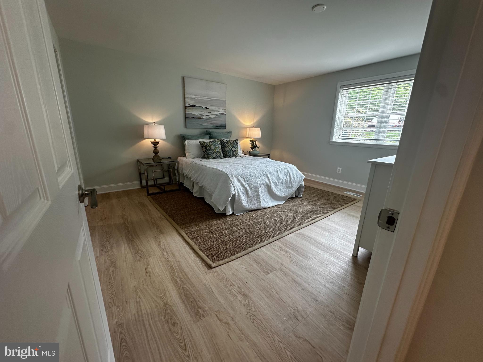 HOMELAND SOUTHWAY - Residential