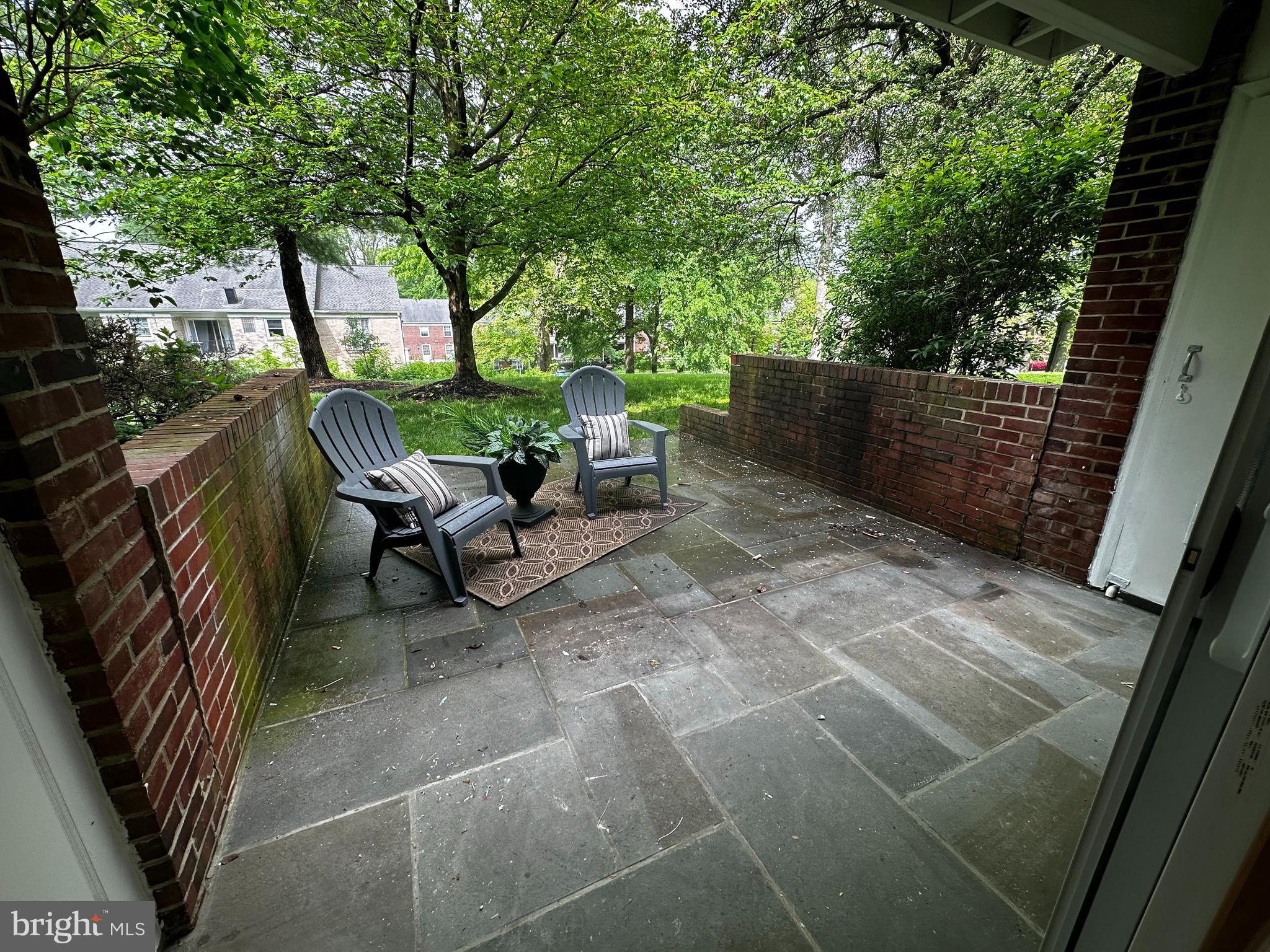 HOMELAND SOUTHWAY - Residential