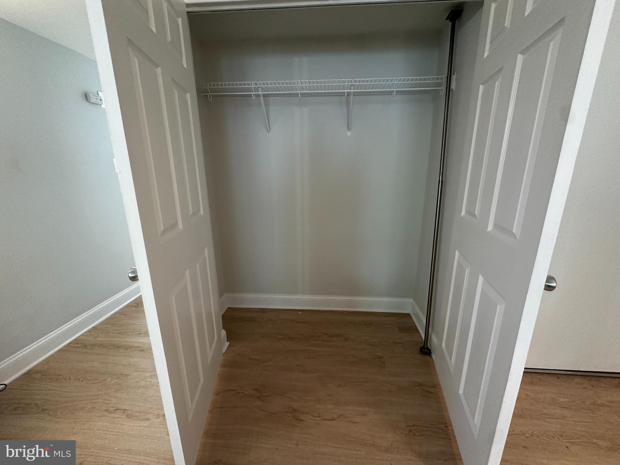 HOMELAND SOUTHWAY - Residential