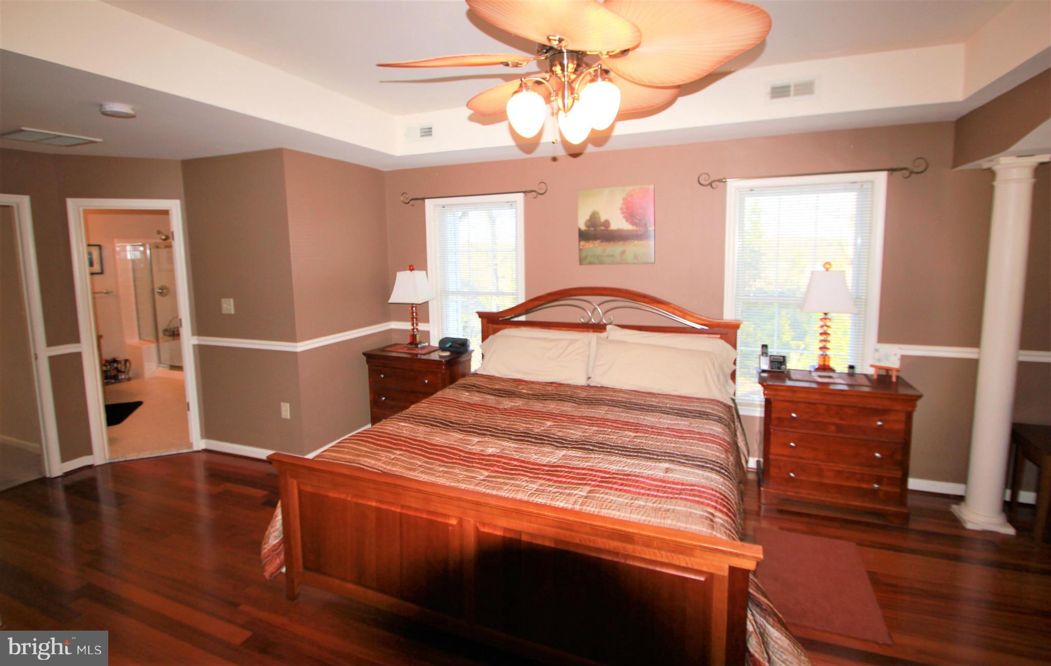 COLECHESTER VILLAGE - Residential