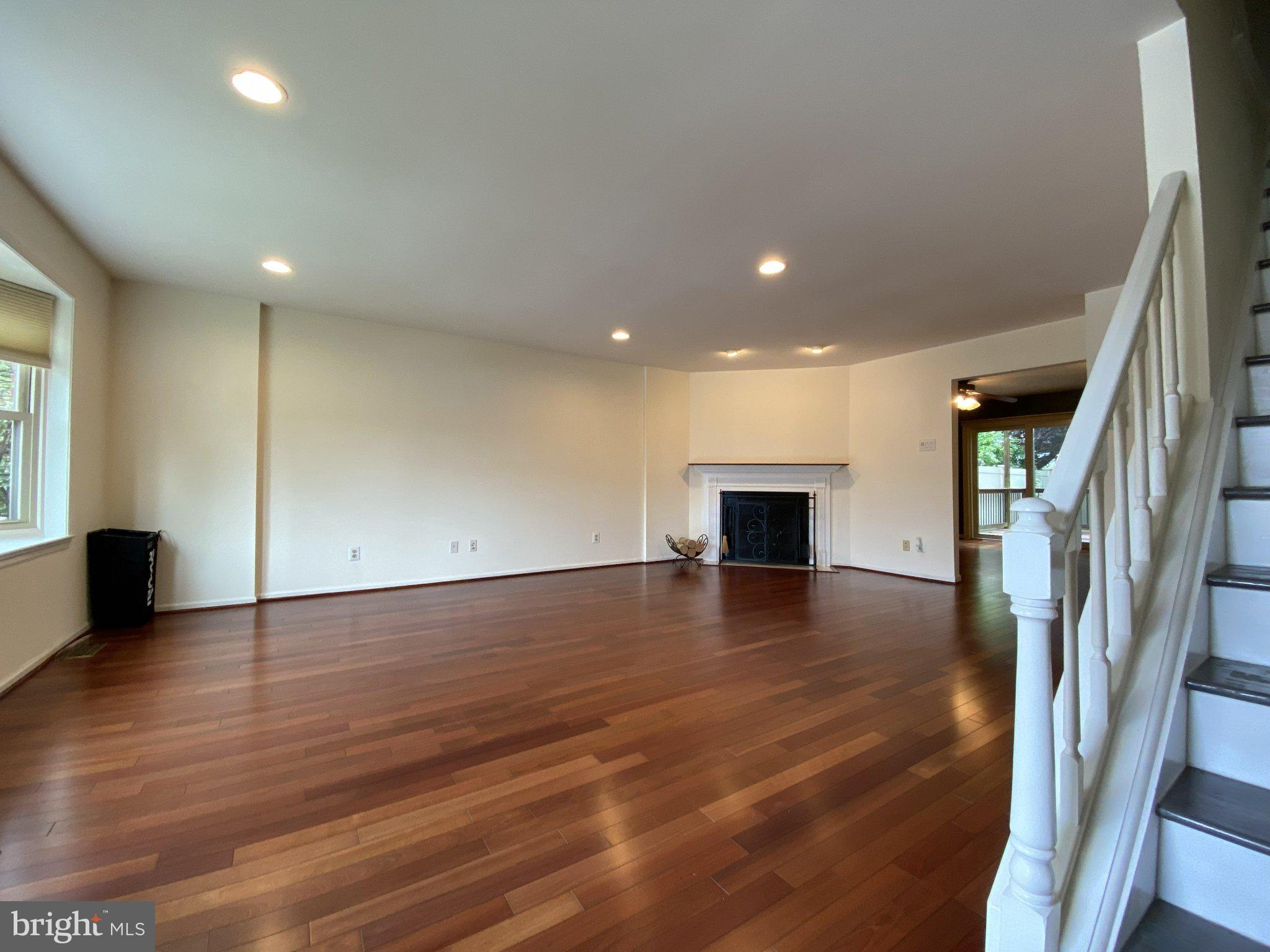 421 JEAN DRIVE