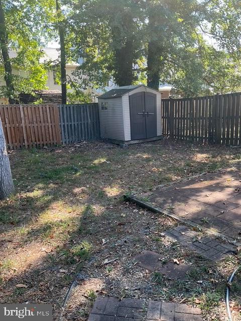 RIVERSIDE RUN IND HEAD - Residential