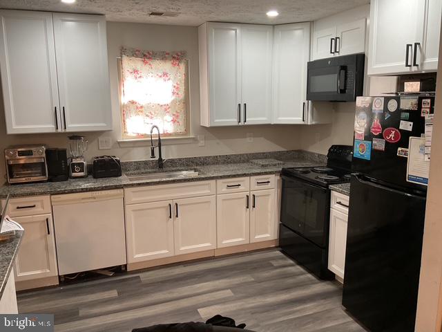 RIVERSIDE RUN IND HEAD - Residential