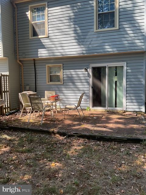 RIVERSIDE RUN IND HEAD - Residential