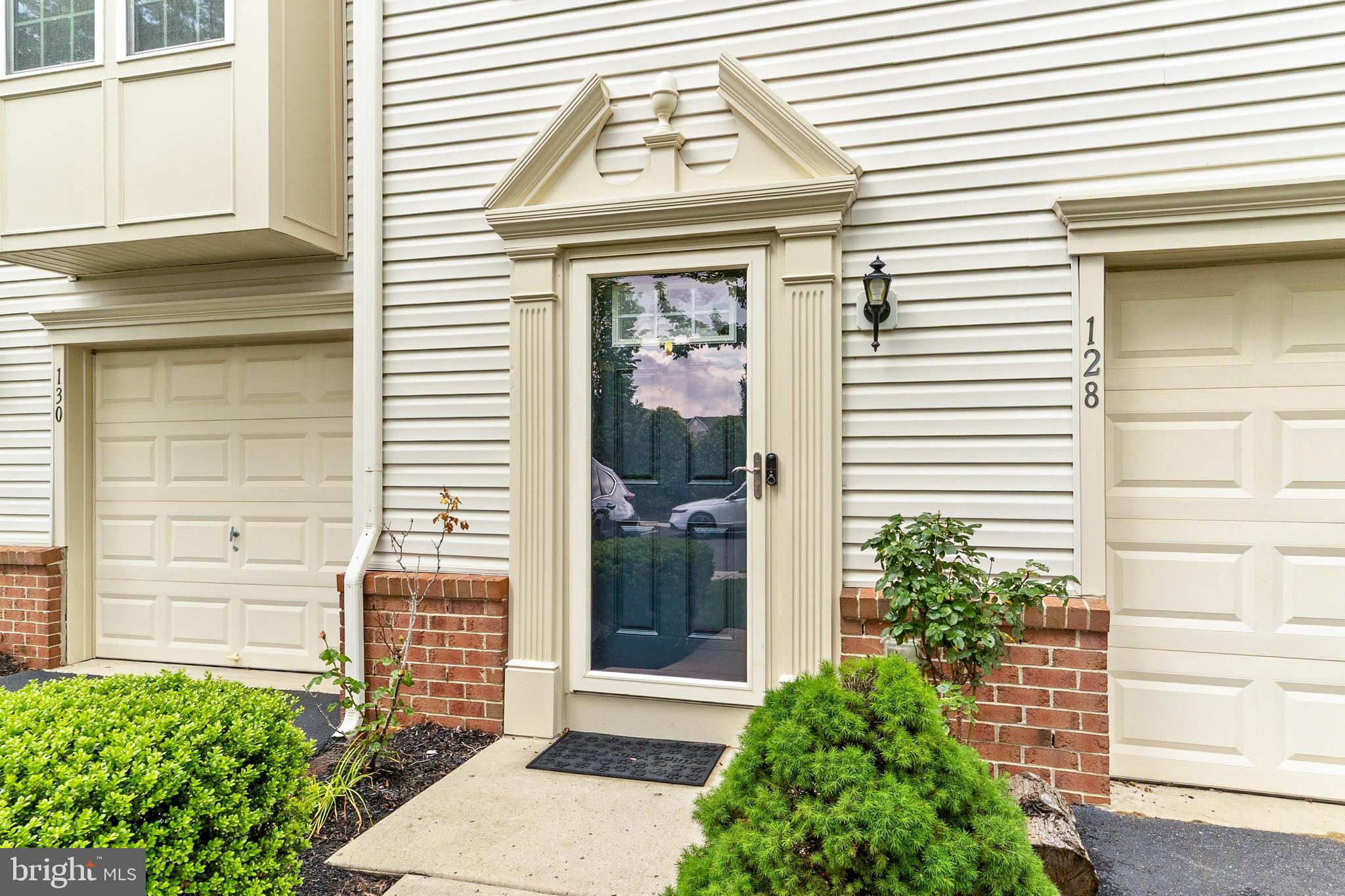 128 MICHELE WAY 38