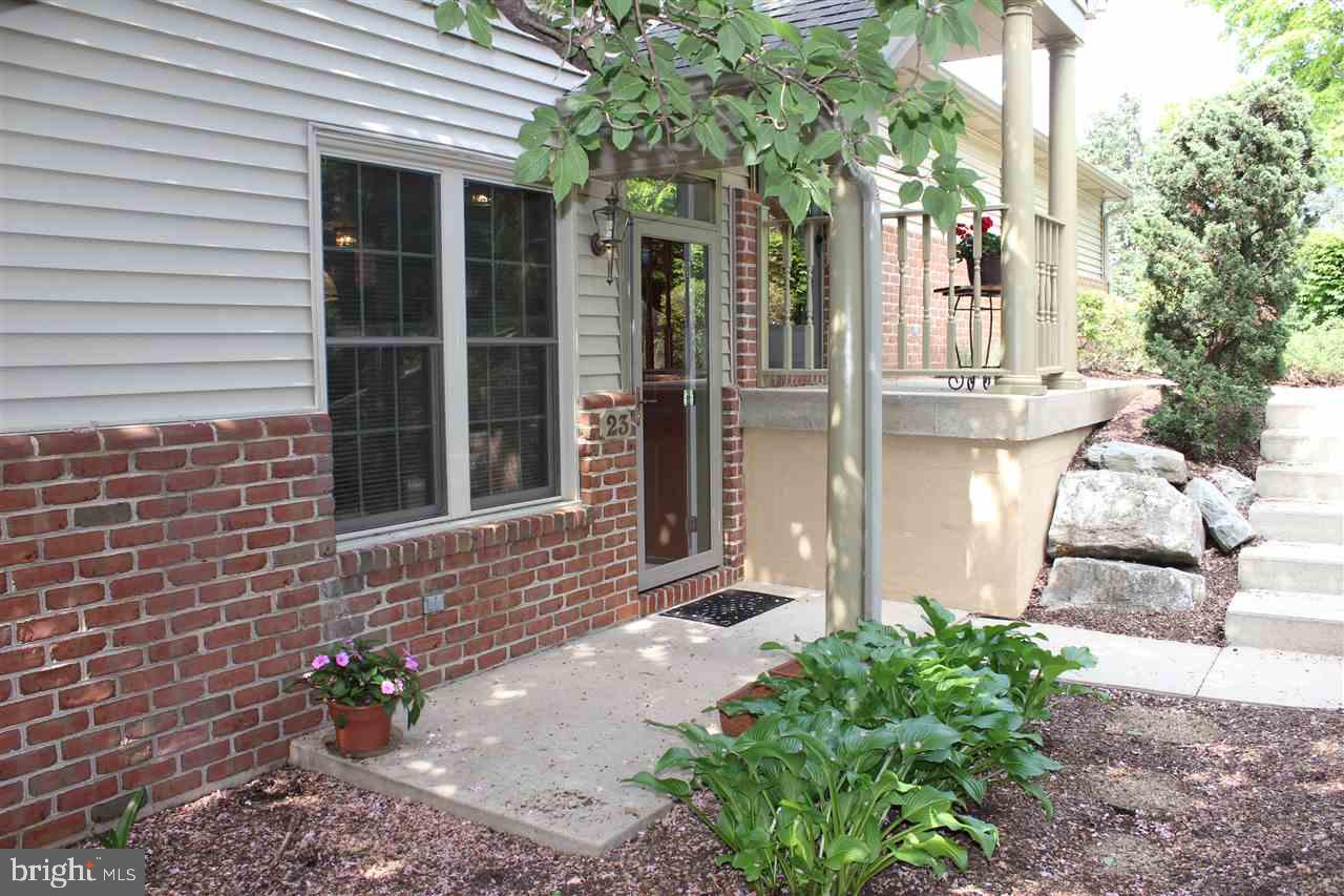 CAMBRIDGE COMMONS - Residential