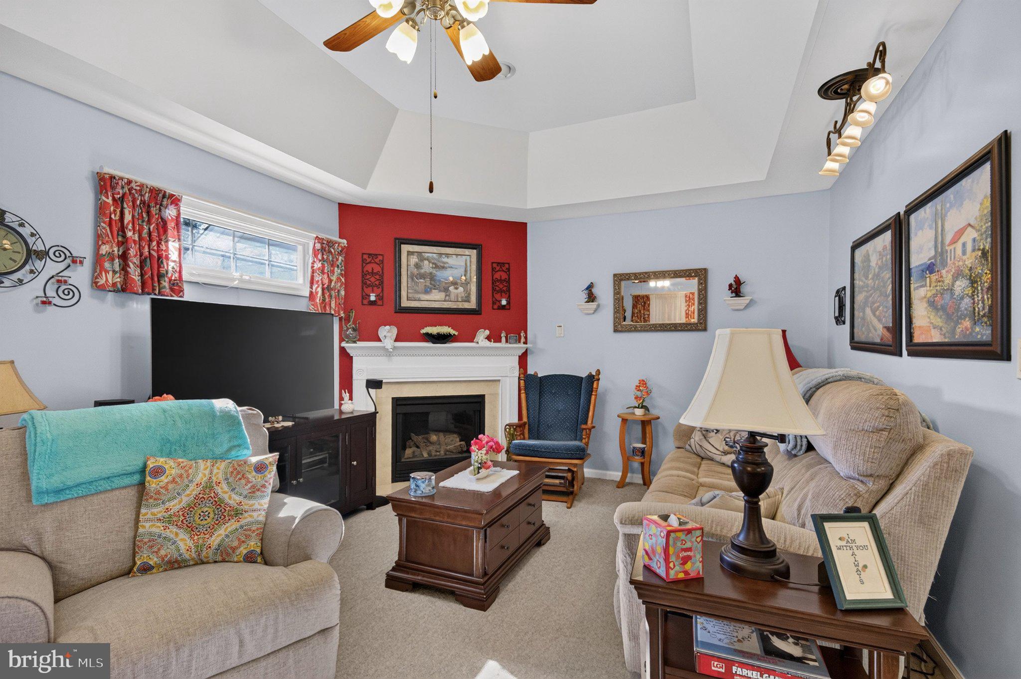 1027 CARAVAN WAY